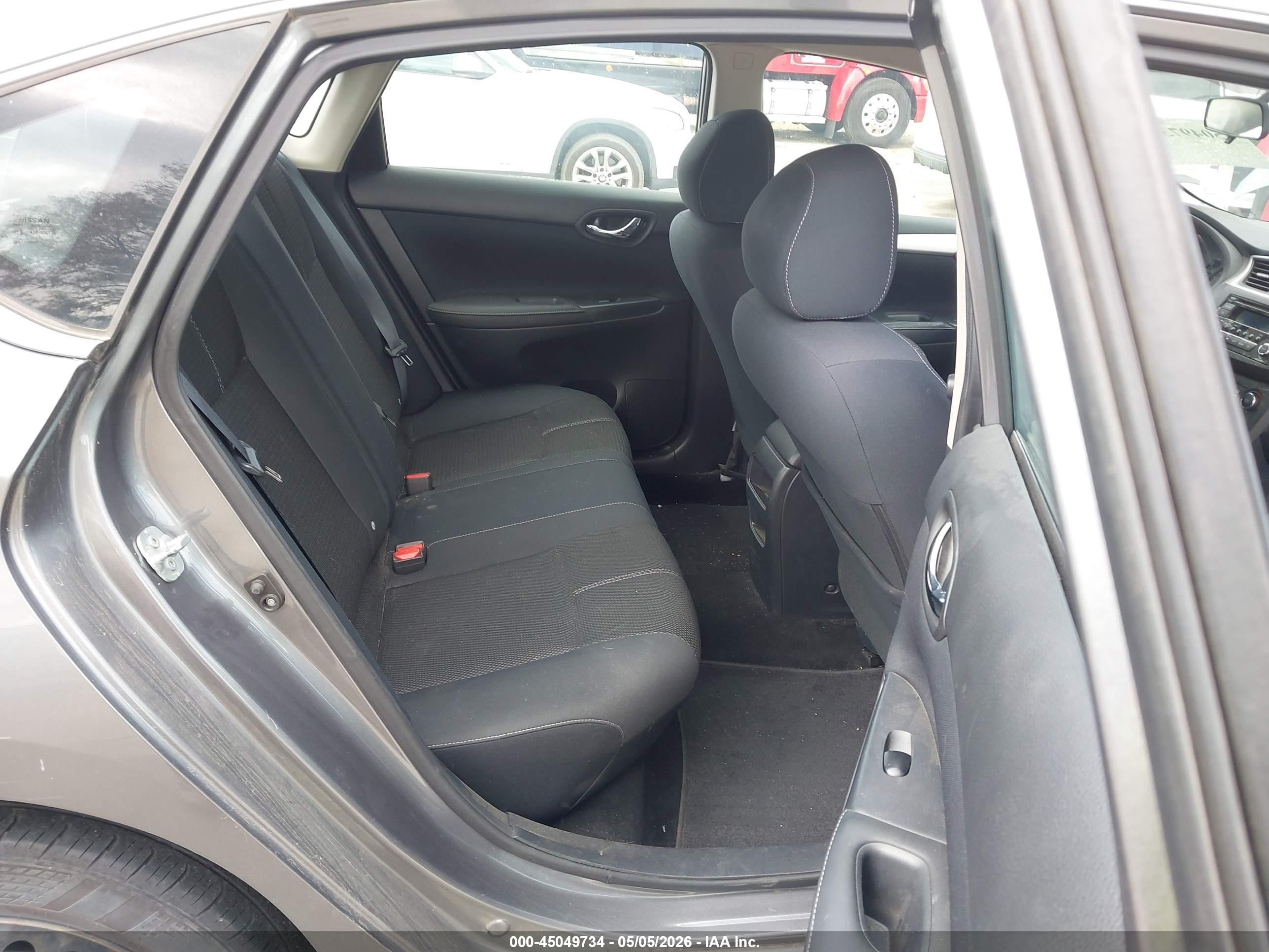 2016 Nissan Sentra S Серый vin: 3N1AB7AP6GY318596