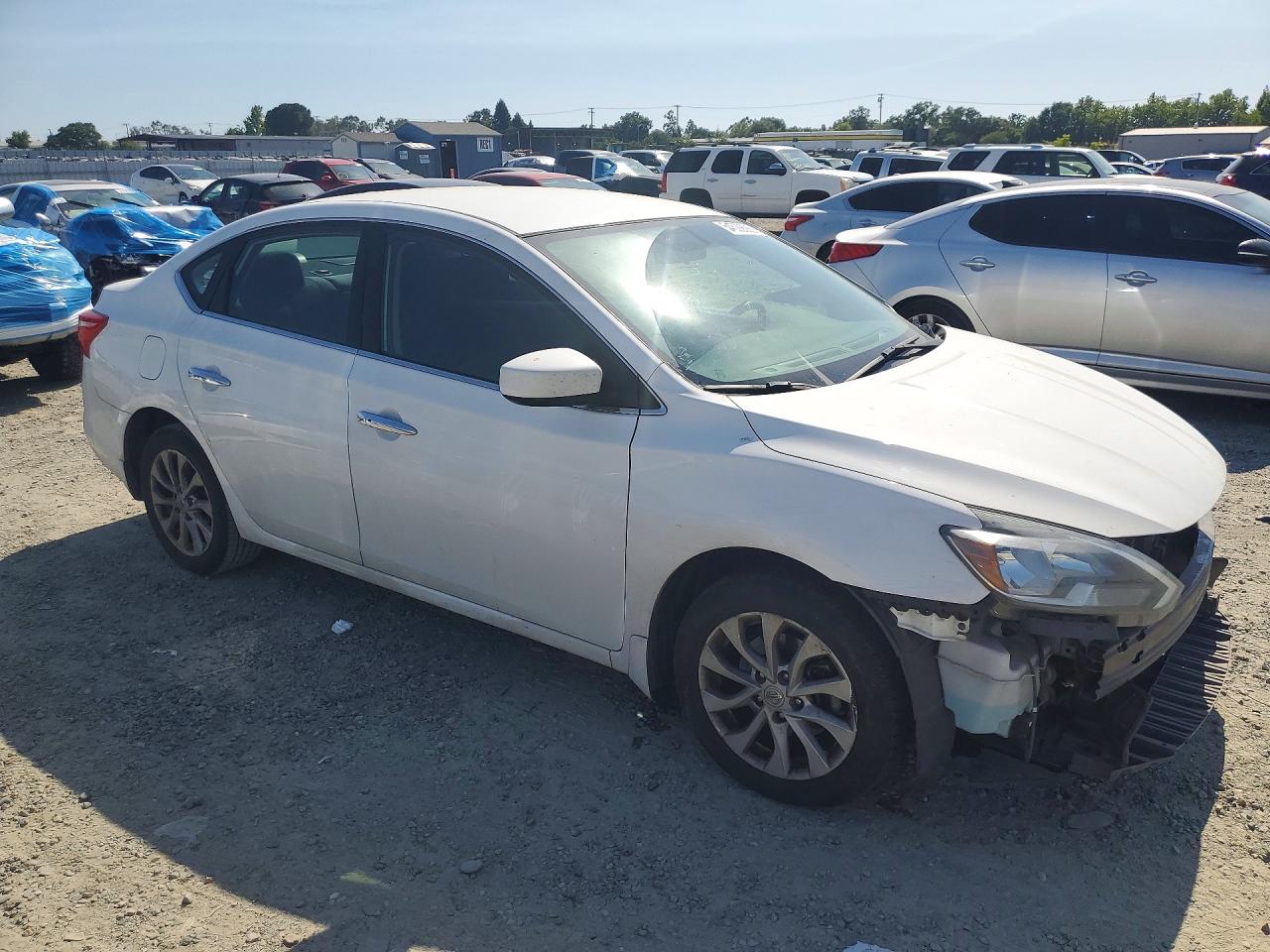 2018 Nissan Sentra Sv White vin: 3N1AB7AP6JL639218