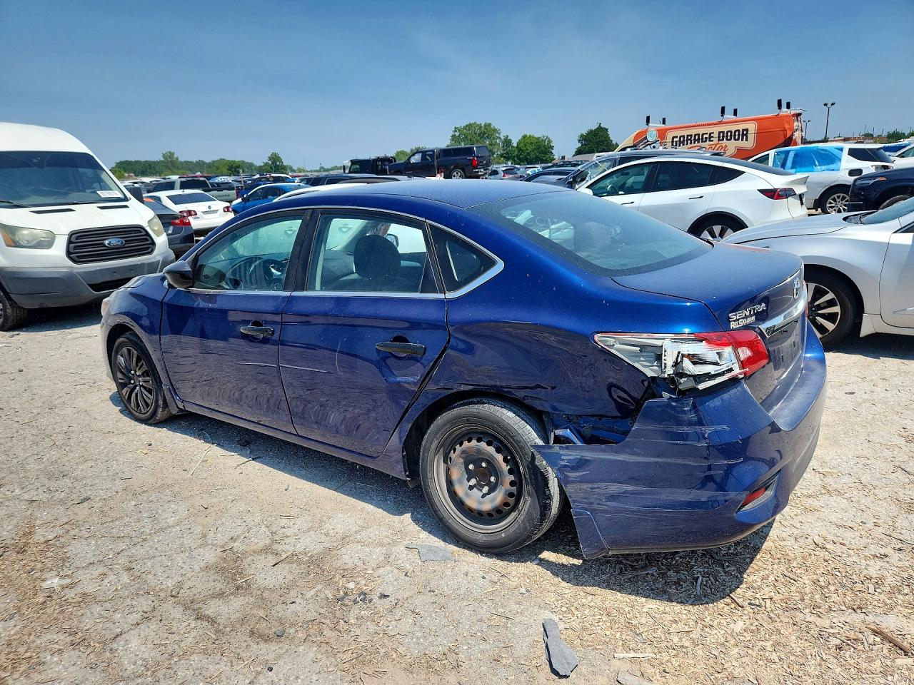 2018 Nissan Sentra S Blue vin: 3N1AB7AP6JY303684