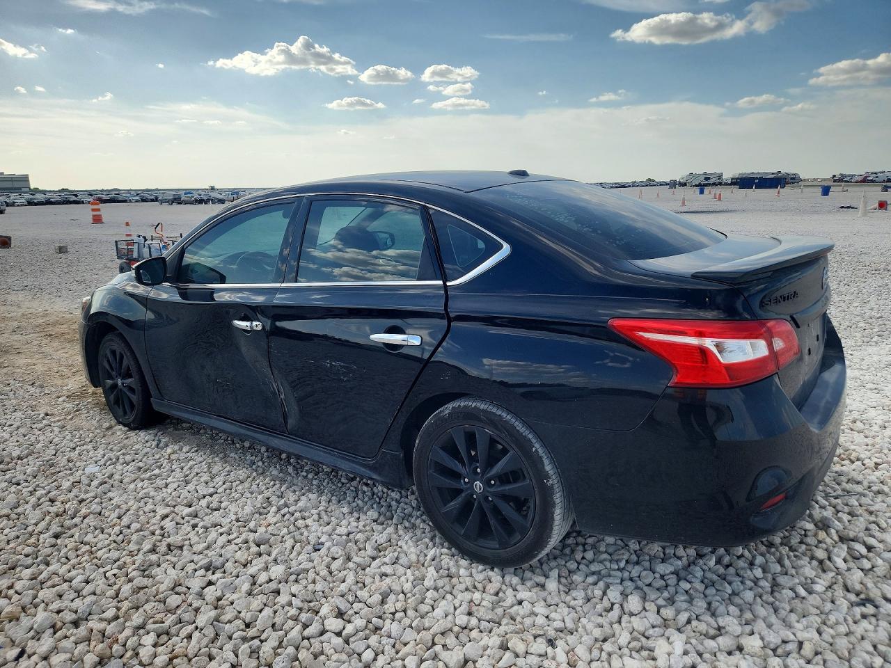 2018 Nissan Sentra Sr Black vin: 3N1AB7AP6JY326348