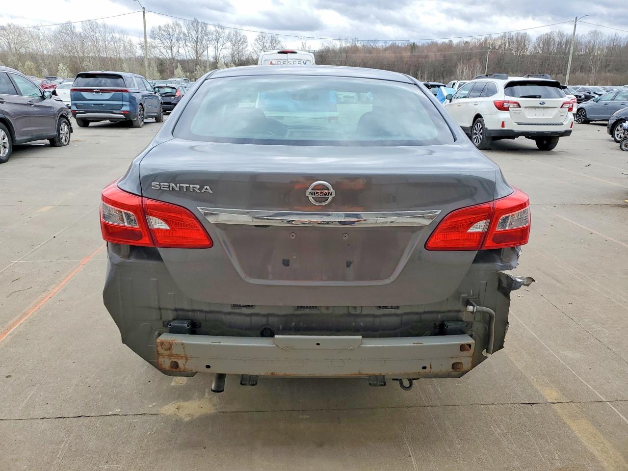 2018 Nissan Sentra S Gray vin: 3N1AB7AP6JY327306