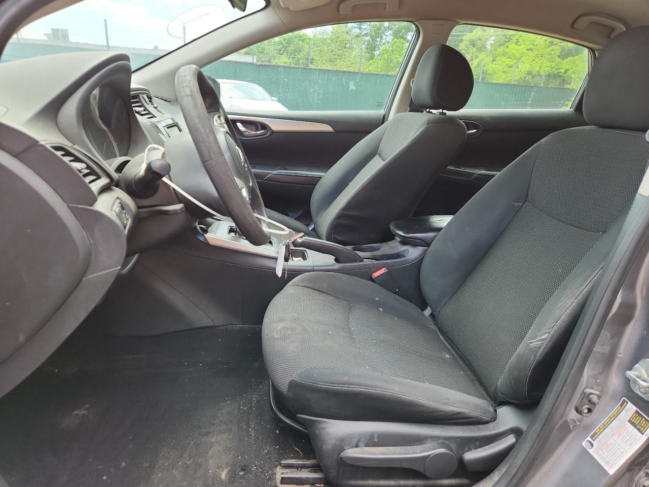 2019 Nissan Sentra S Серый vin: 3N1AB7AP6KY349968 Damage: Steering Wheel, Worn, Acceptable