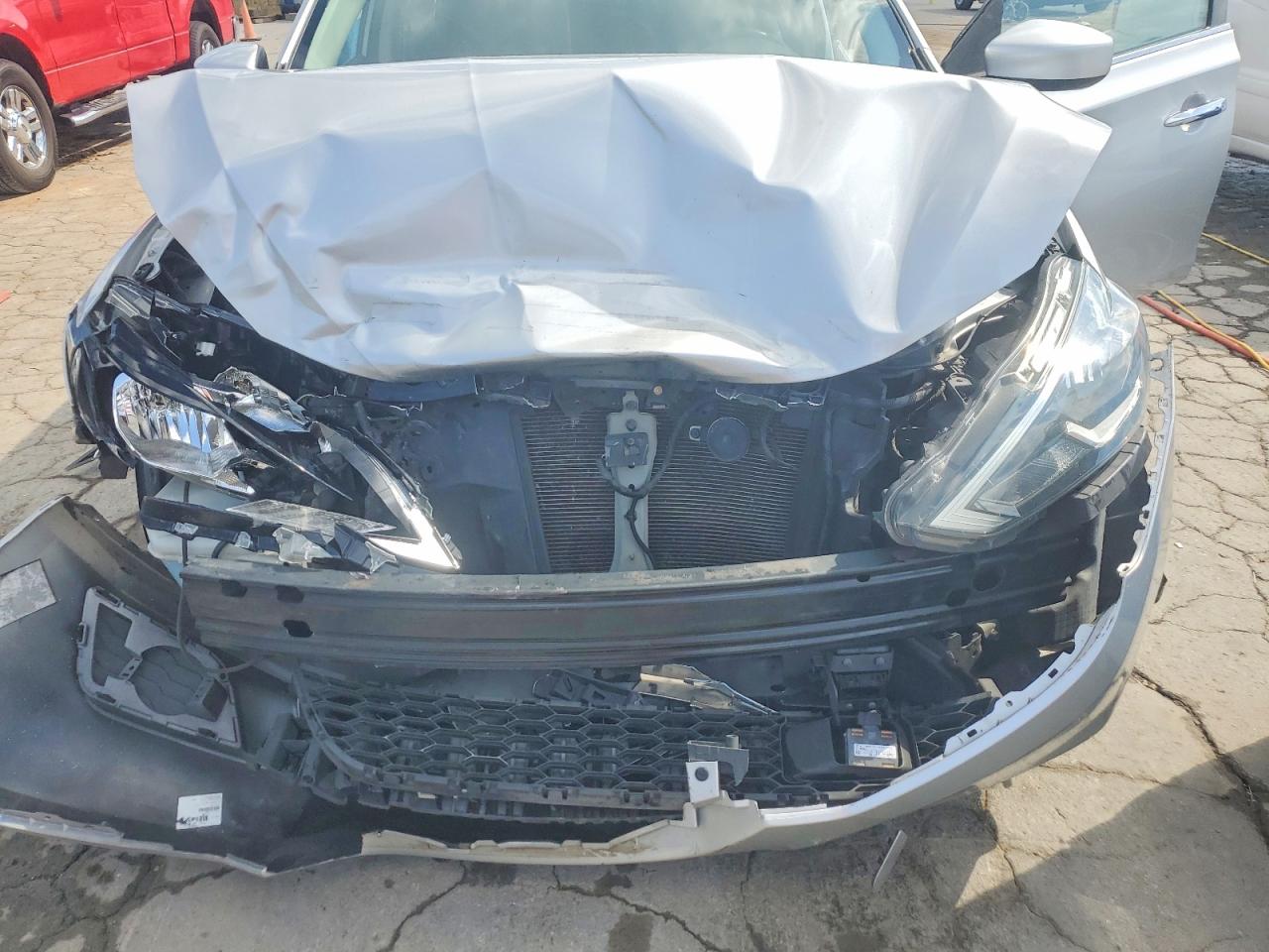 2019 Nissan Sentra Sv Silver vin: 3N1AB7AP6KY353972