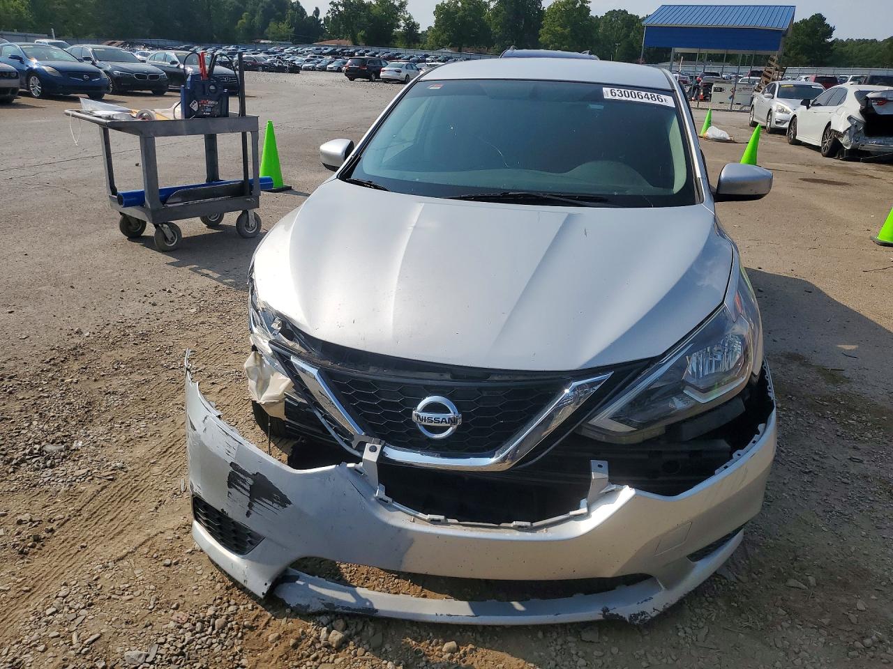 2019 Nissan Sentra Sv Silver vin: 3N1AB7AP6KY423566
