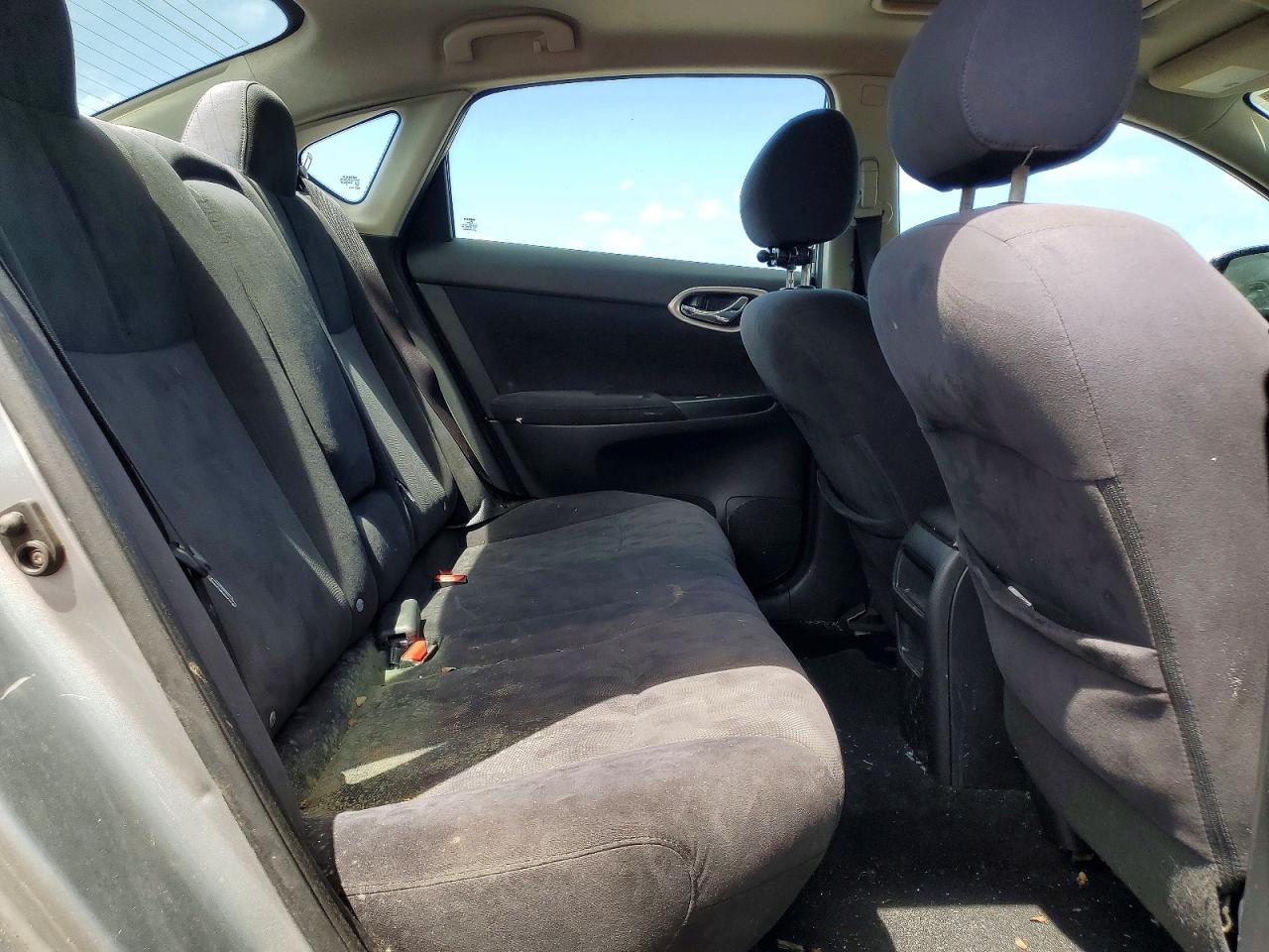 2013 Nissan Sentra S Silver vin: 3N1AB7AP7DL652659