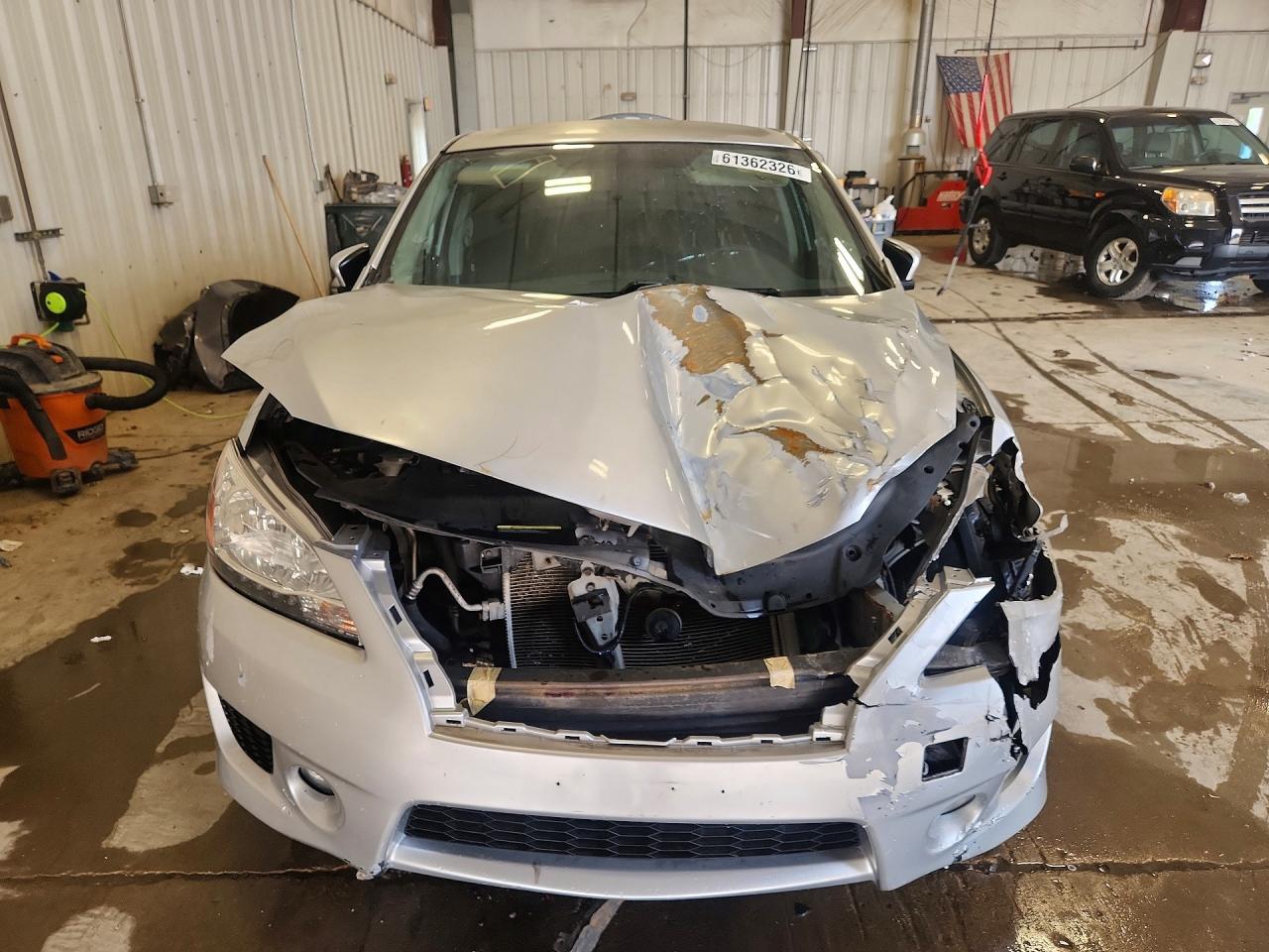 2013 Nissan Sentra S/sv/sr/sl Серебряный vin: 3N1AB7AP7DL682700