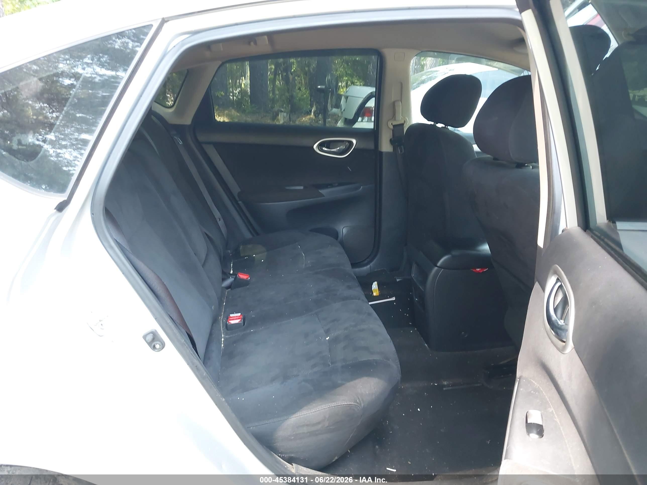 2013 Nissan Sentra Sv Silver vin: 3N1AB7AP7DL700600