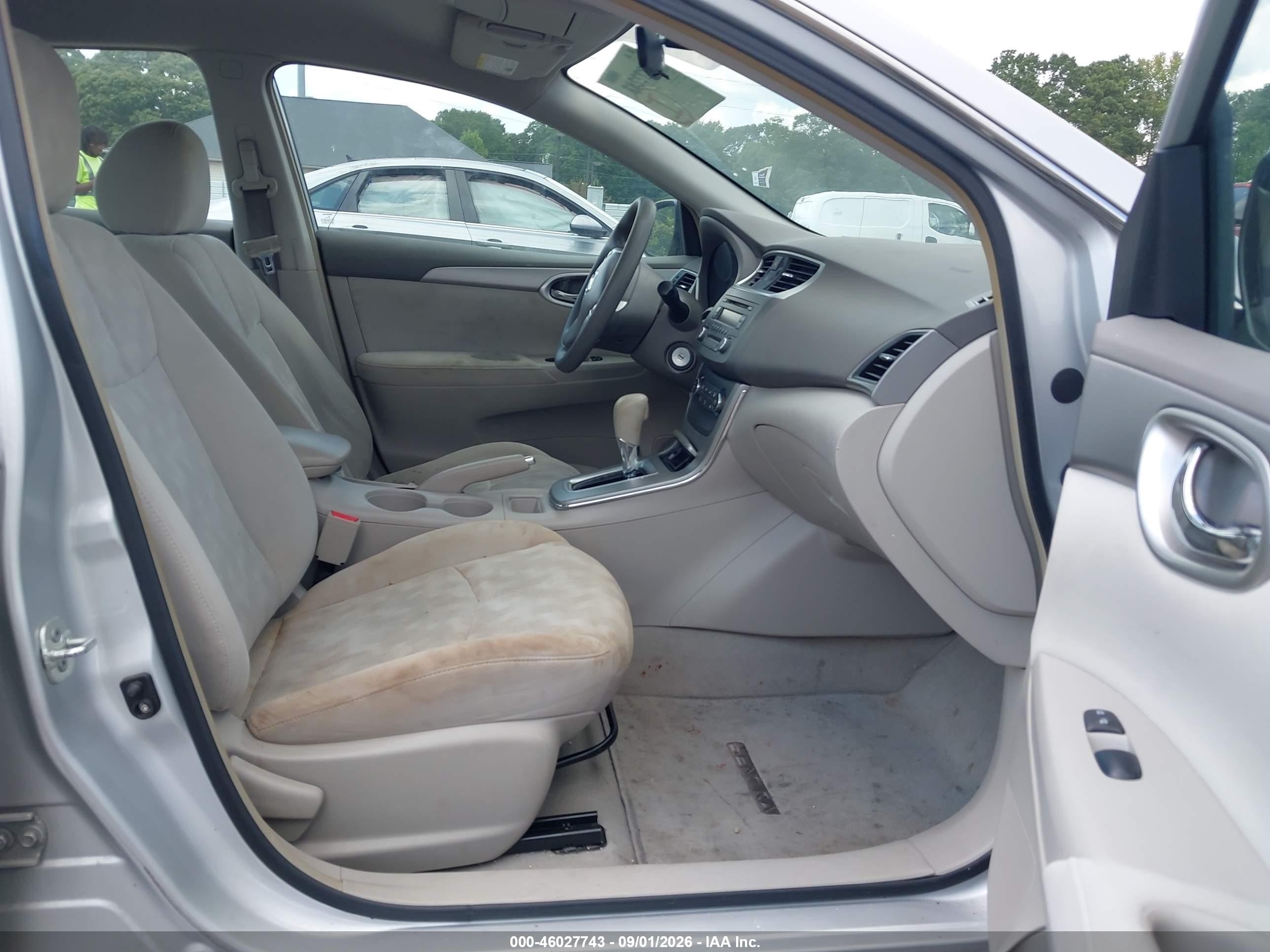 2013 Nissan Sentra Sv Серебряный vin: 3N1AB7AP7DL719048