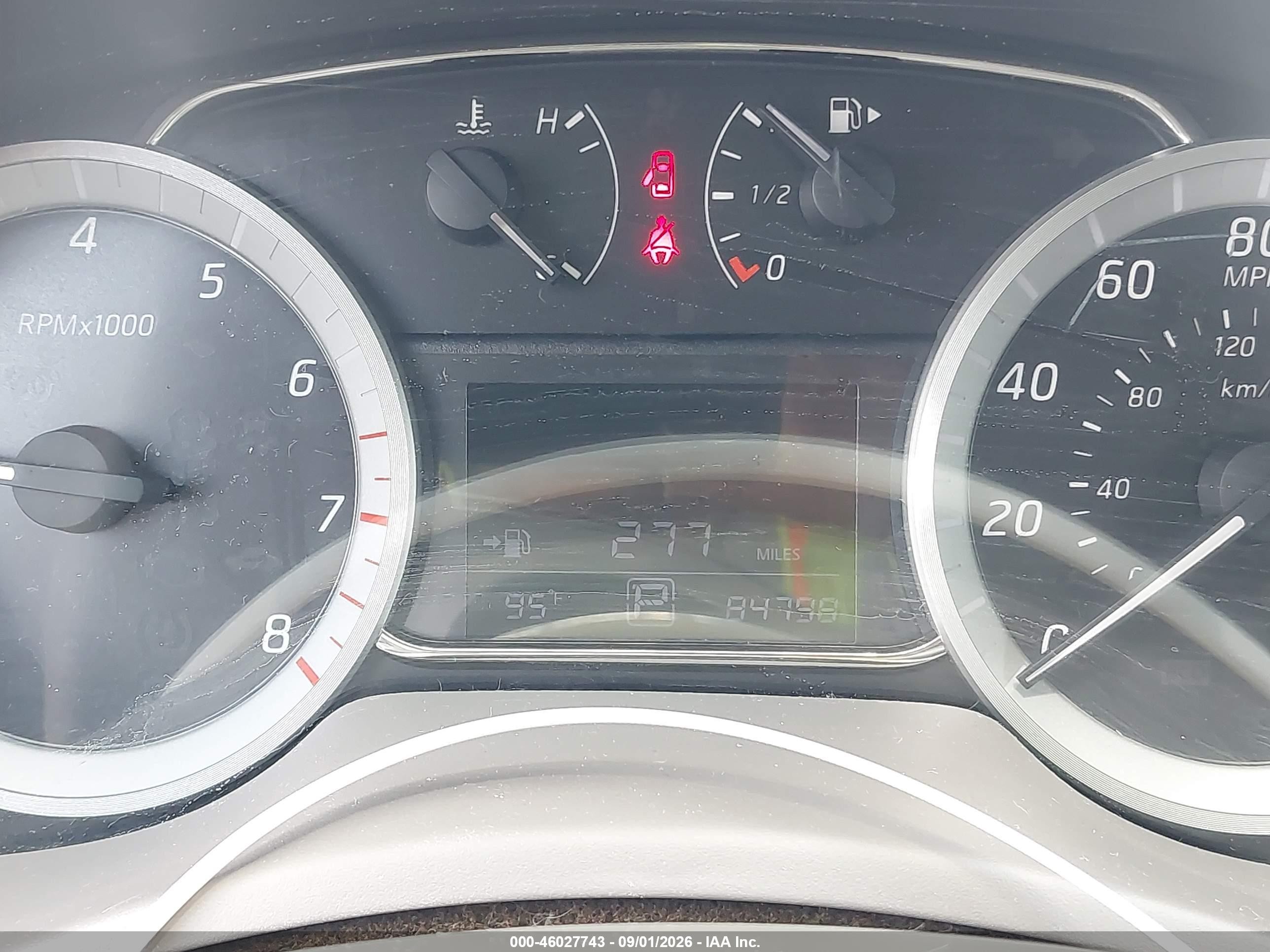 2013 Nissan Sentra Sv Серебряный vin: 3N1AB7AP7DL719048
