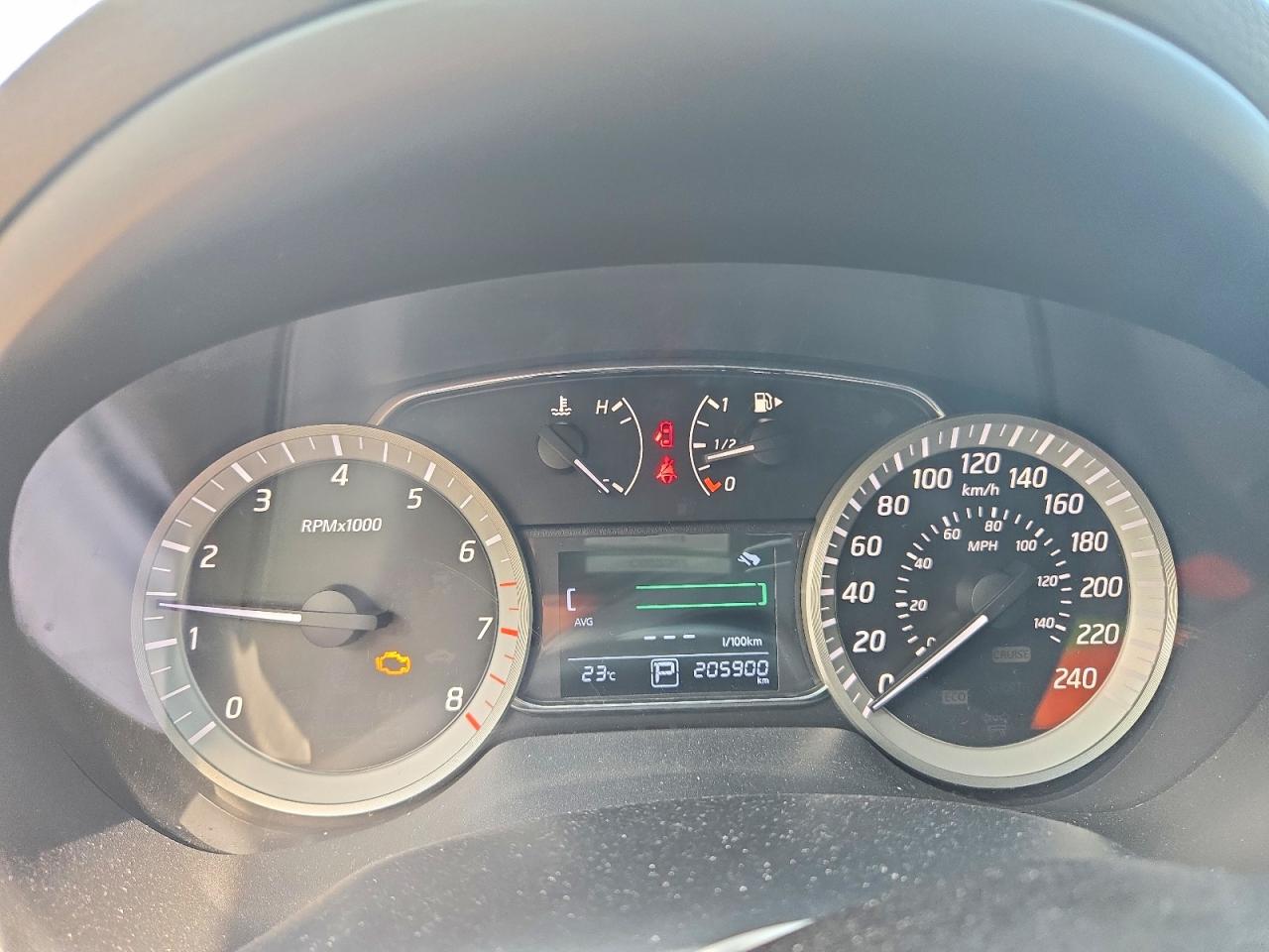 2013 Nissan Sentra S Серебряный vin: 3N1AB7AP7DL753667