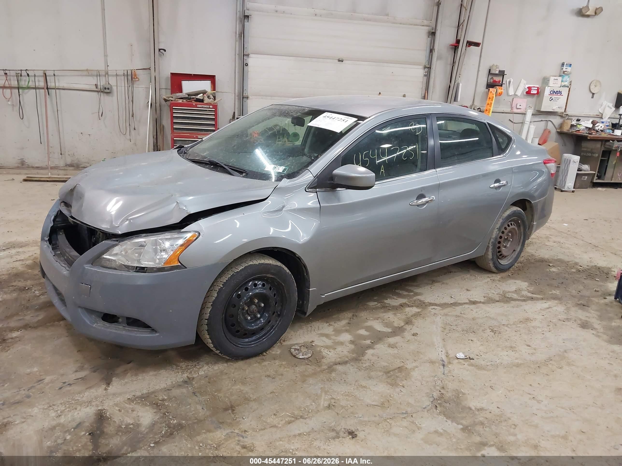 2014 Nissan Sentra S Серый vin: 3N1AB7AP7EL684612