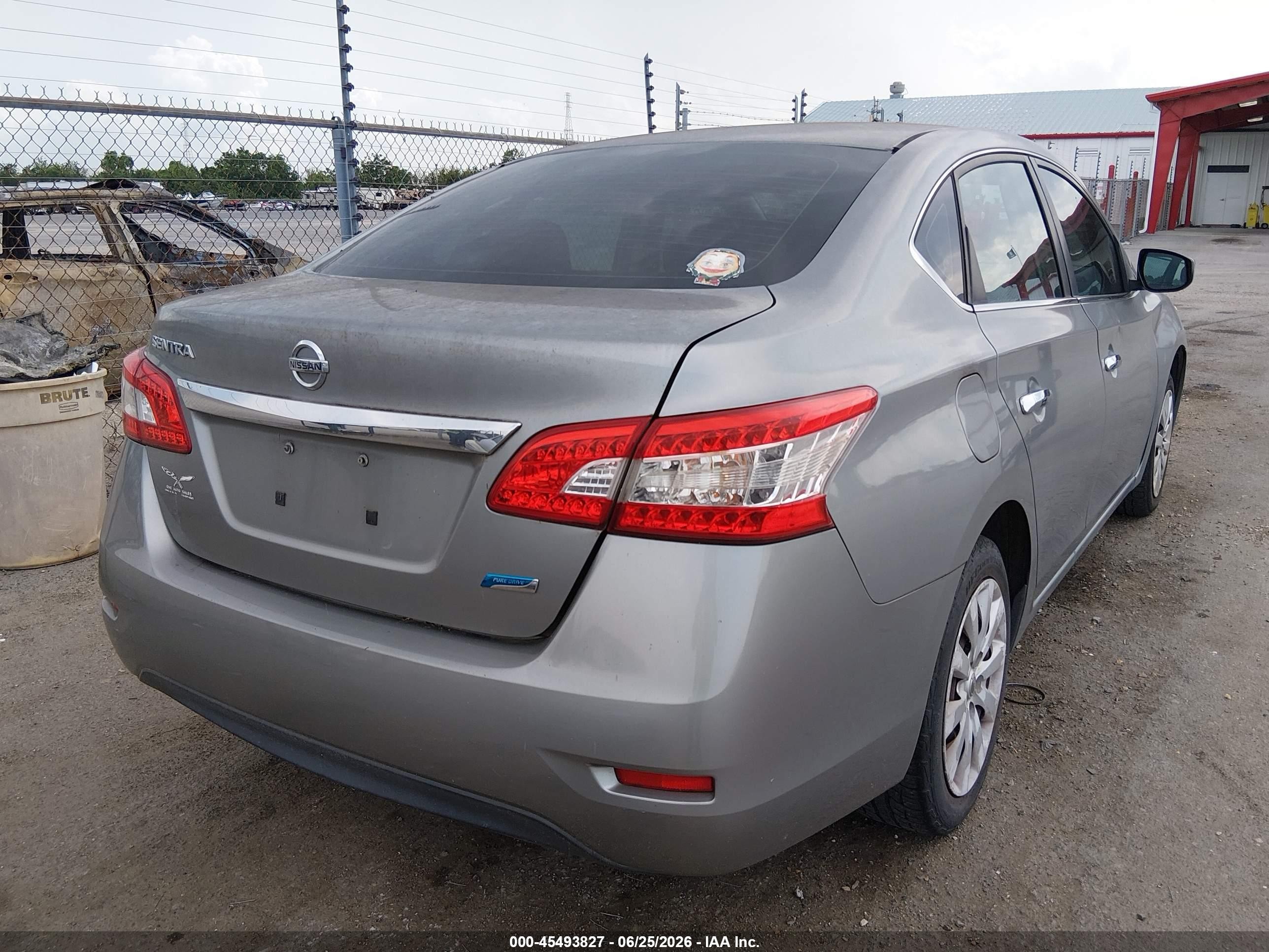 2014 Nissan Sentra S Silver vin: 3N1AB7AP7EL685632