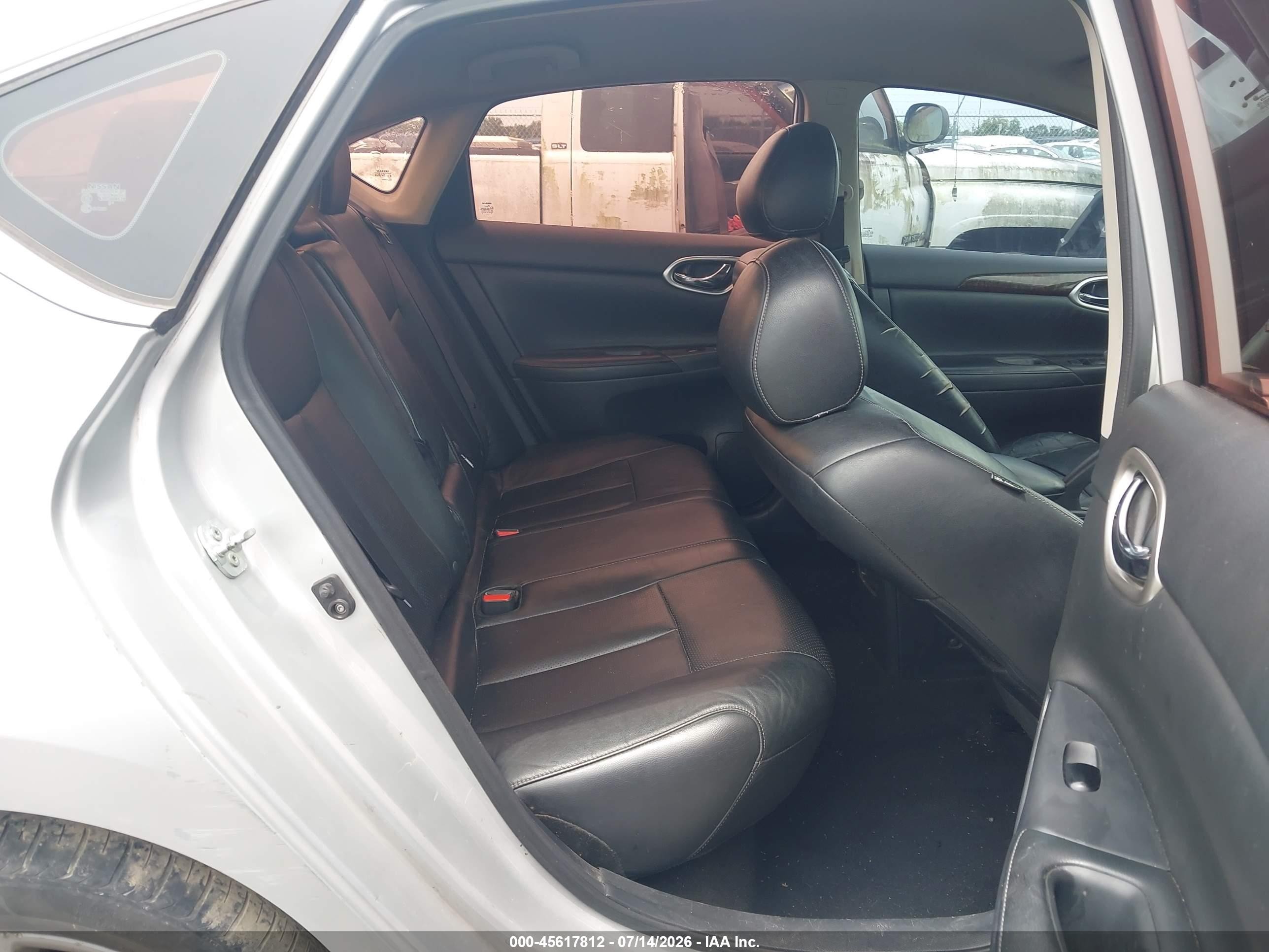 2014 Nissan Sentra Sl Серебряный vin: 3N1AB7AP7EY206581