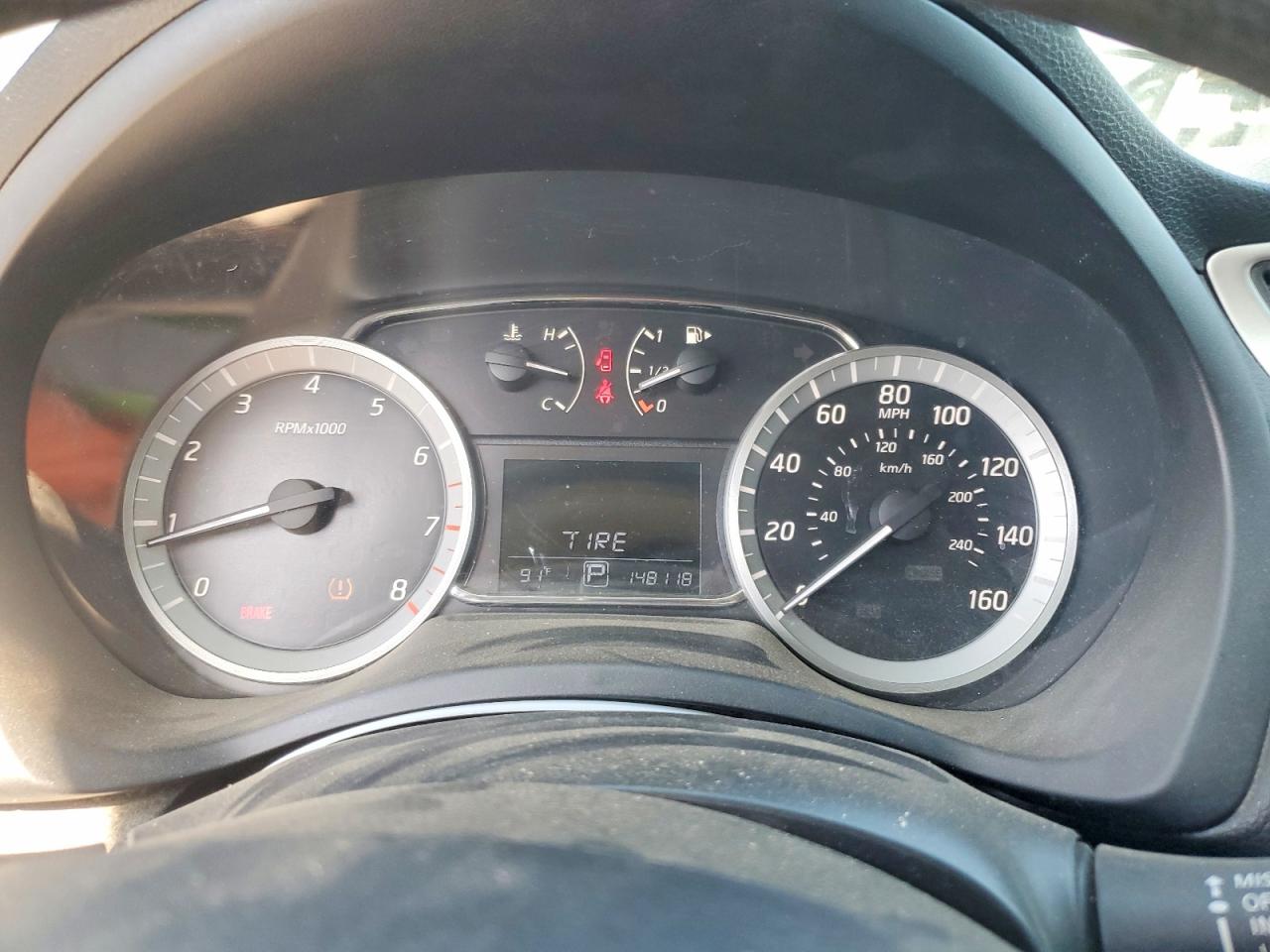 2014 Nissan Sentra Sv Silver vin: 3N1AB7AP7EY221114