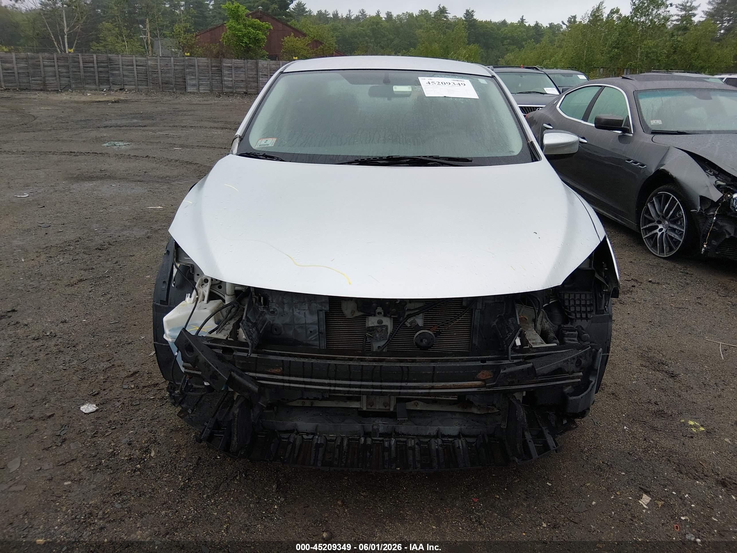 2014 Nissan Sentra Sv Silver vin: 3N1AB7AP7EY225762