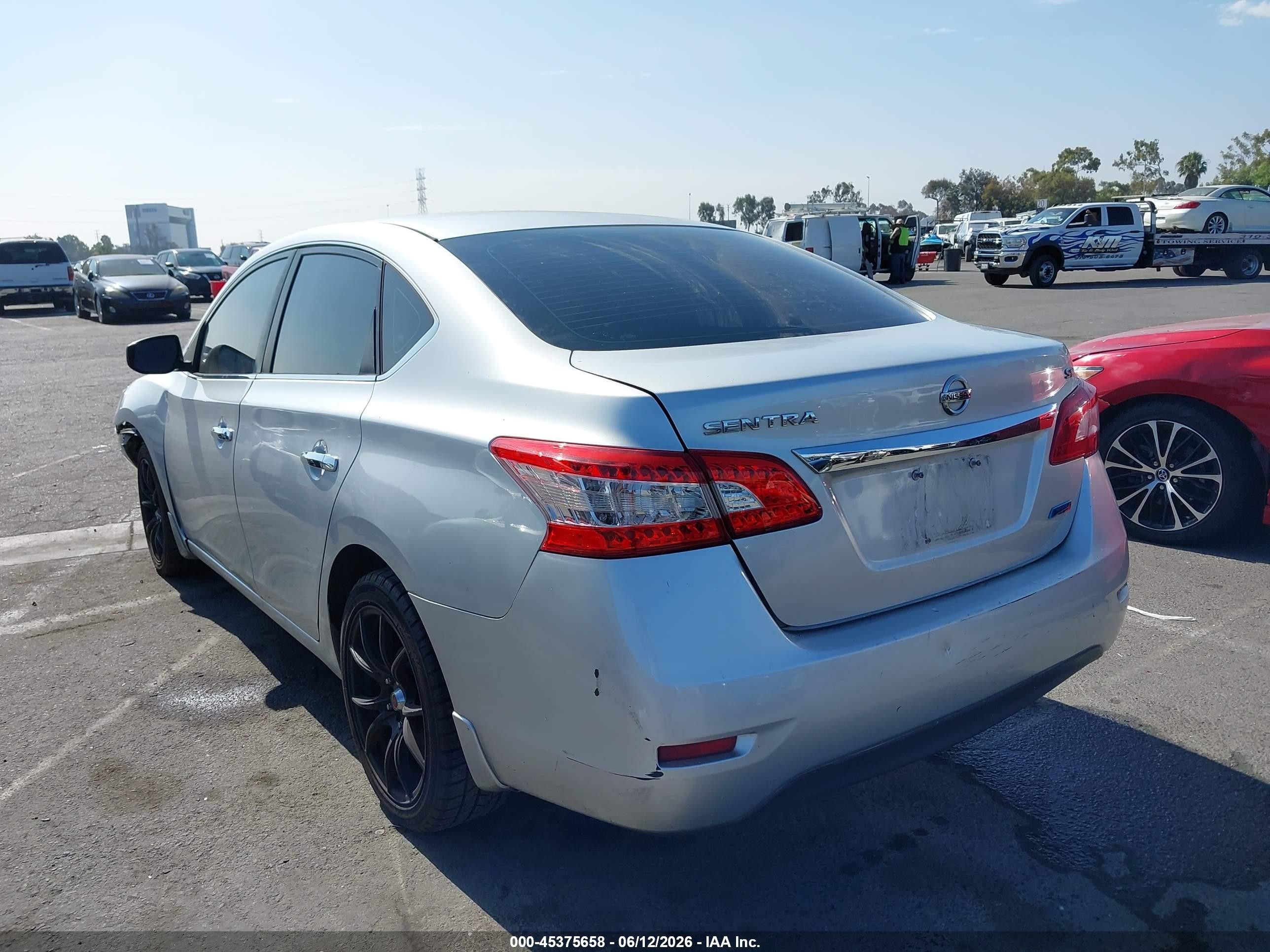 2014 Nissan Sentra Fe+ S/fe+ Sv/s/sl/sr/sv Silver vin: 3N1AB7AP7EY237068
