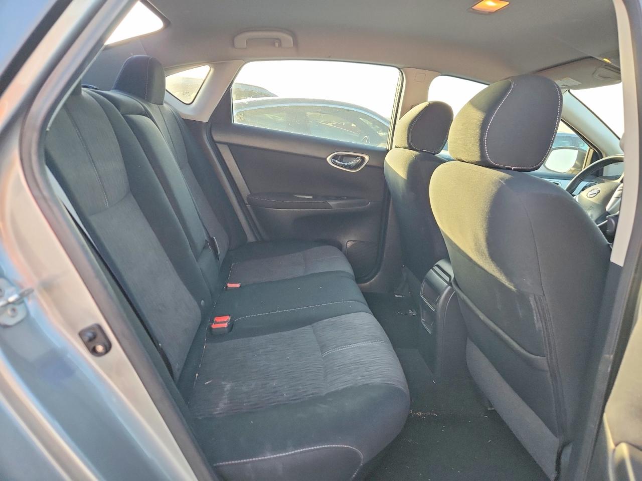 2014 Nissan Sentra Sv Silver vin: 3N1AB7AP7EY270345