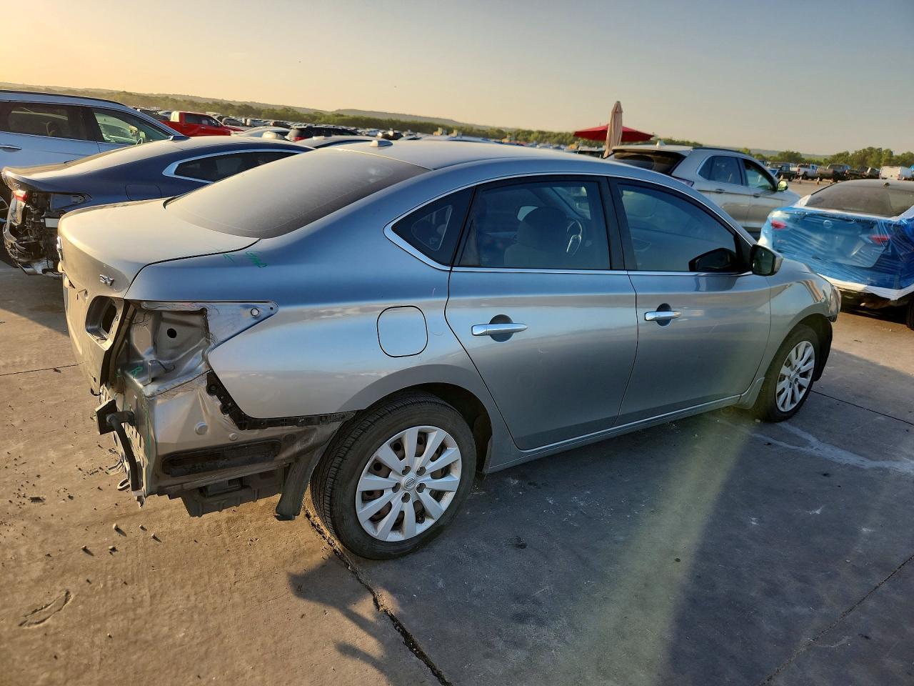 2014 Nissan Sentra Sv Silver vin: 3N1AB7AP7EY270345