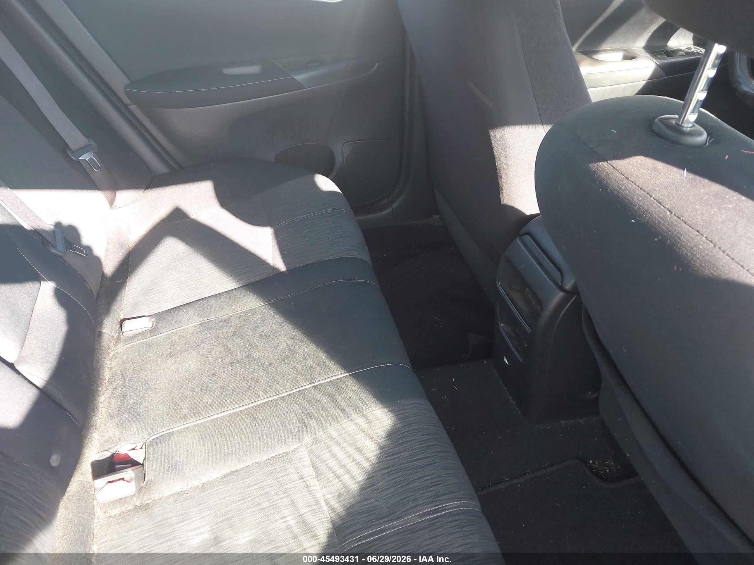 2014 Nissan Sentra Sv Silver vin: 3N1AB7AP7EY276145