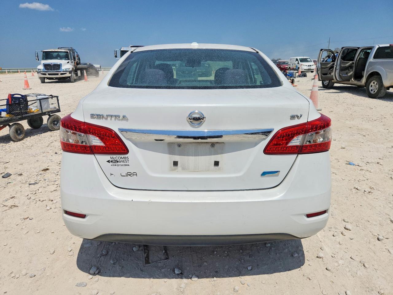 2014 Nissan Sentra Sv Белый vin: 3N1AB7AP7EY279191