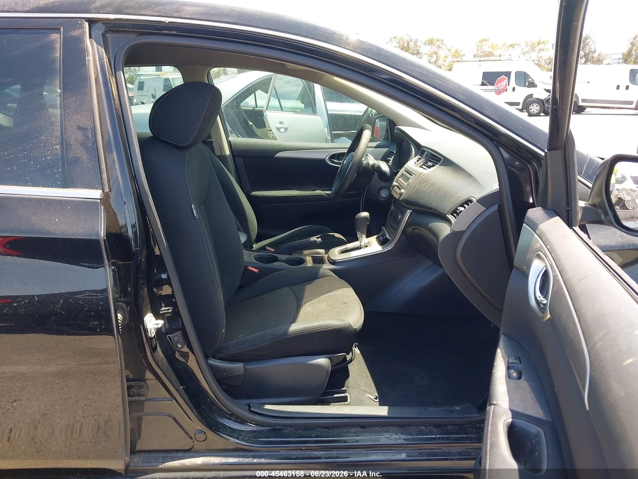 2014 Nissan Sentra S Черный vin: 3N1AB7AP7EY281166