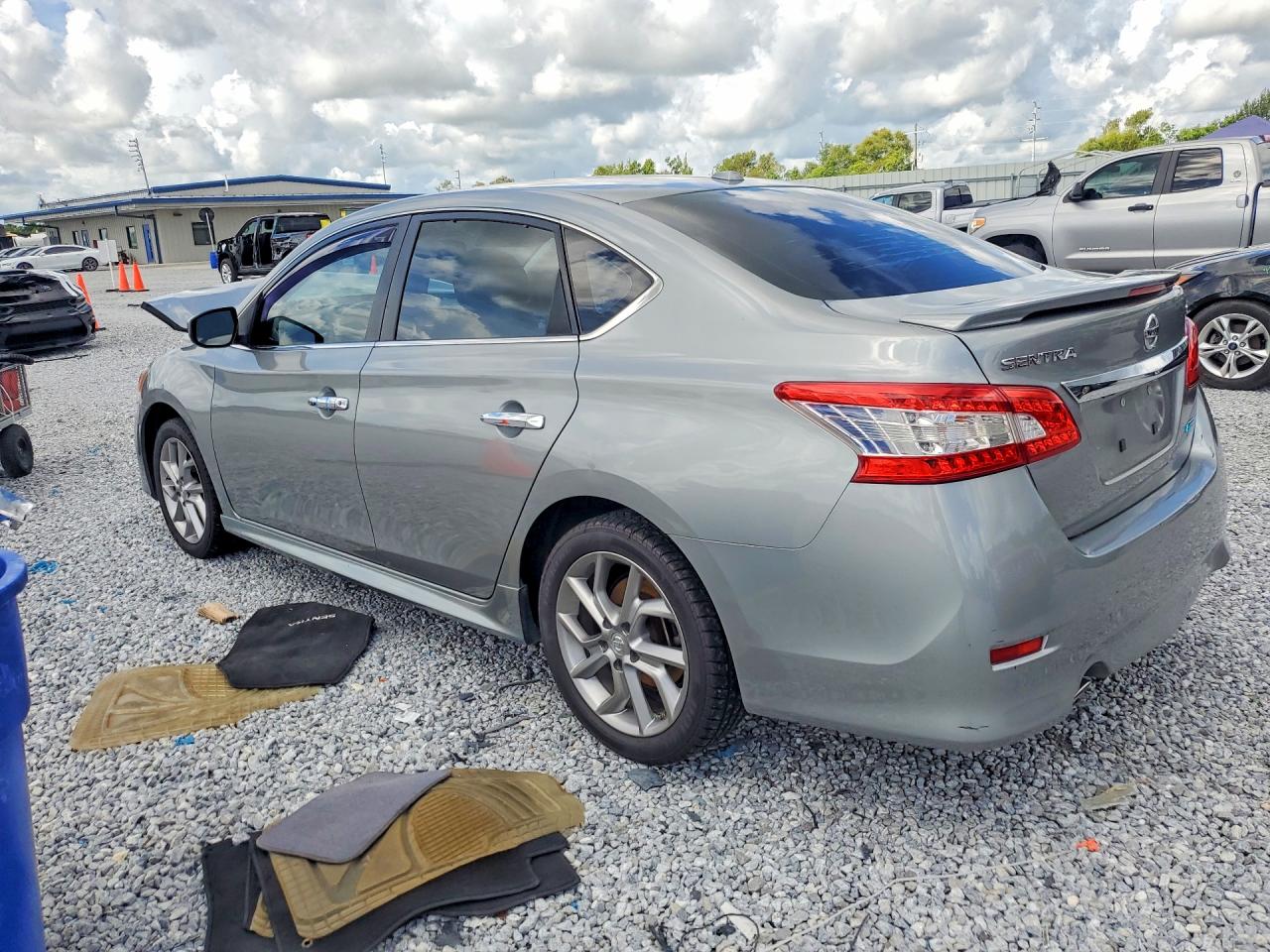 2014 Nissan Sentra Sr Silver vin: 3N1AB7AP7EY328387