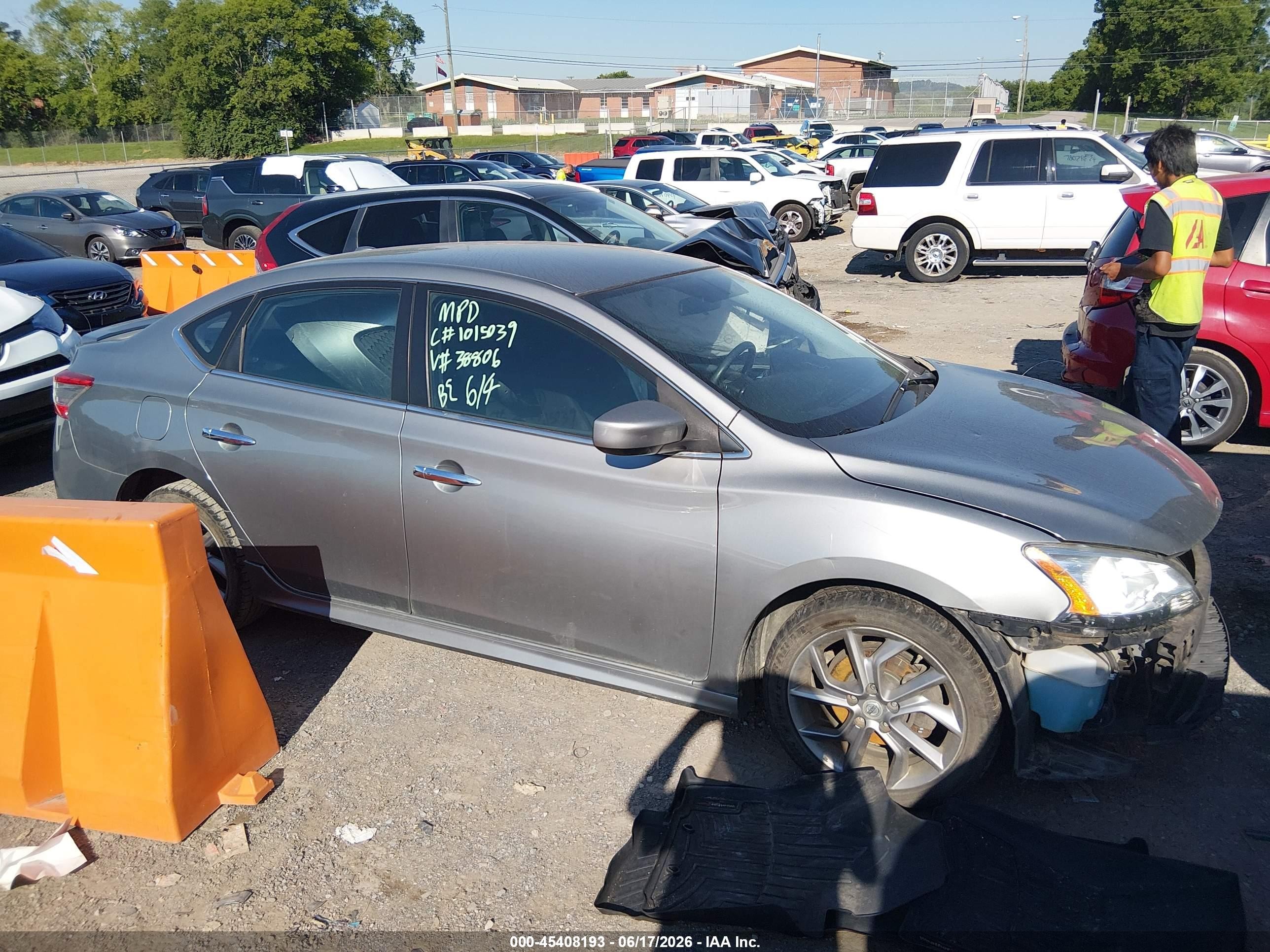 2014 Nissan Sentra Sr Gray vin: 3N1AB7AP7EY338806
