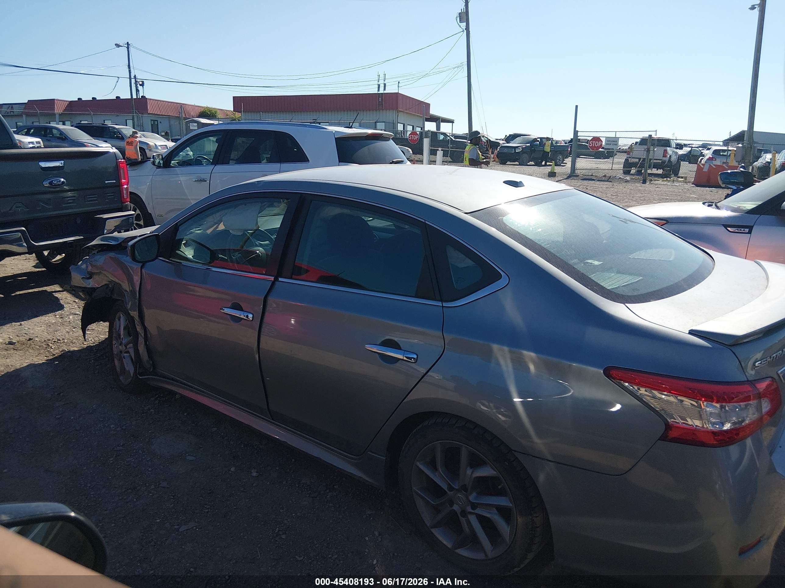 2014 Nissan Sentra Sr Gray vin: 3N1AB7AP7EY338806