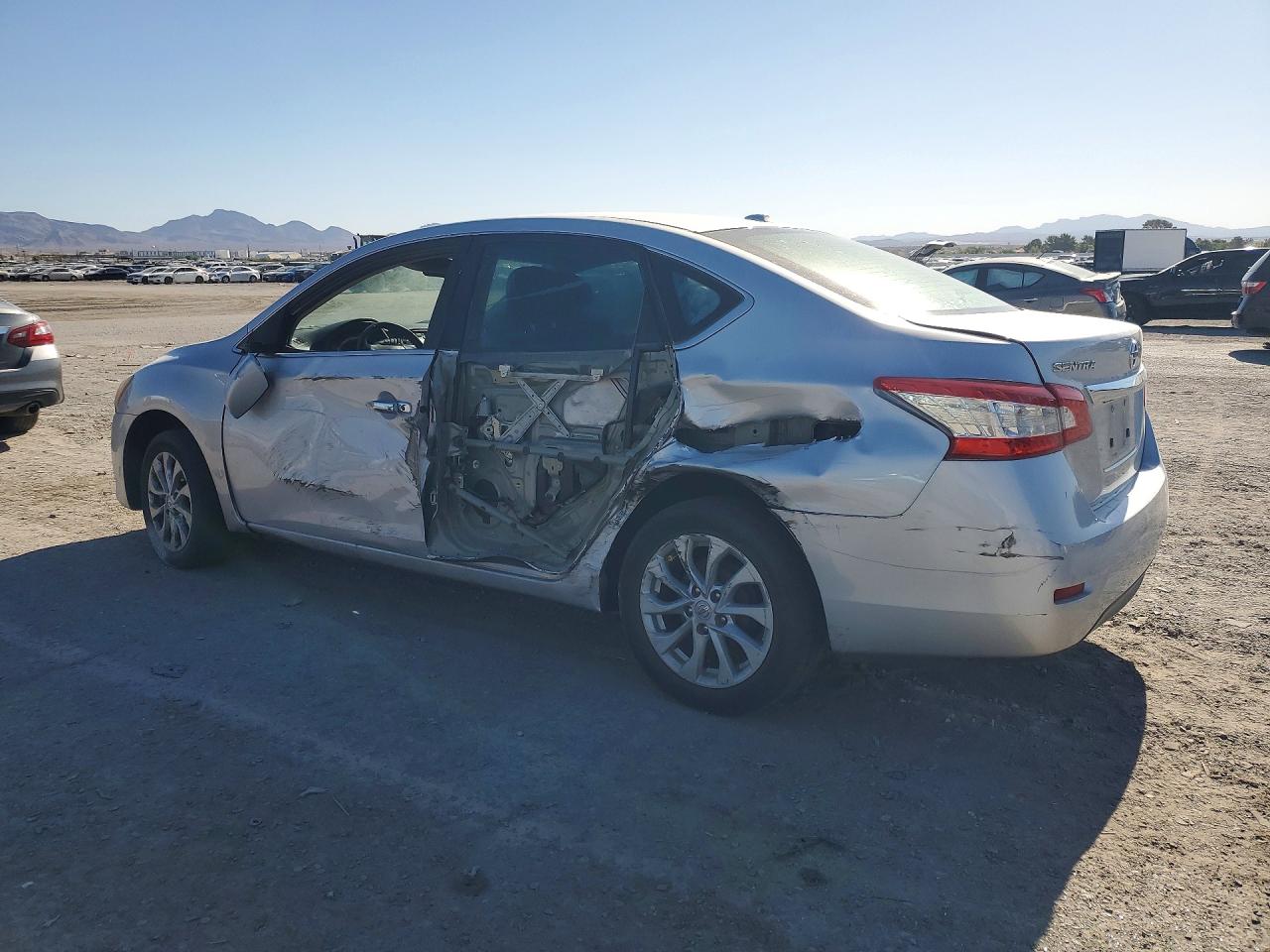 2015 Nissan Sentra Sv Silver vin: 3N1AB7AP7FL632530
