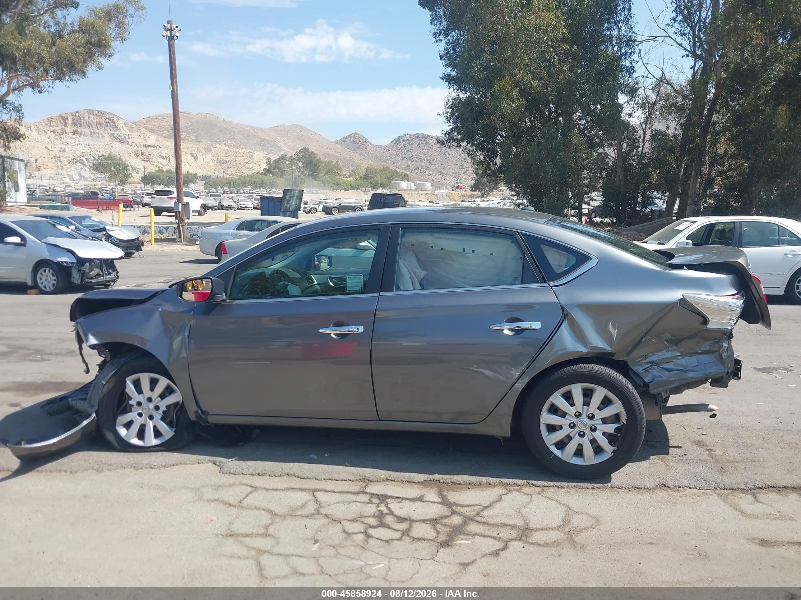 2015 Nissan Sentra Fe+ S/s/sl/sr/sv Gray vin: 3N1AB7AP7FL661350