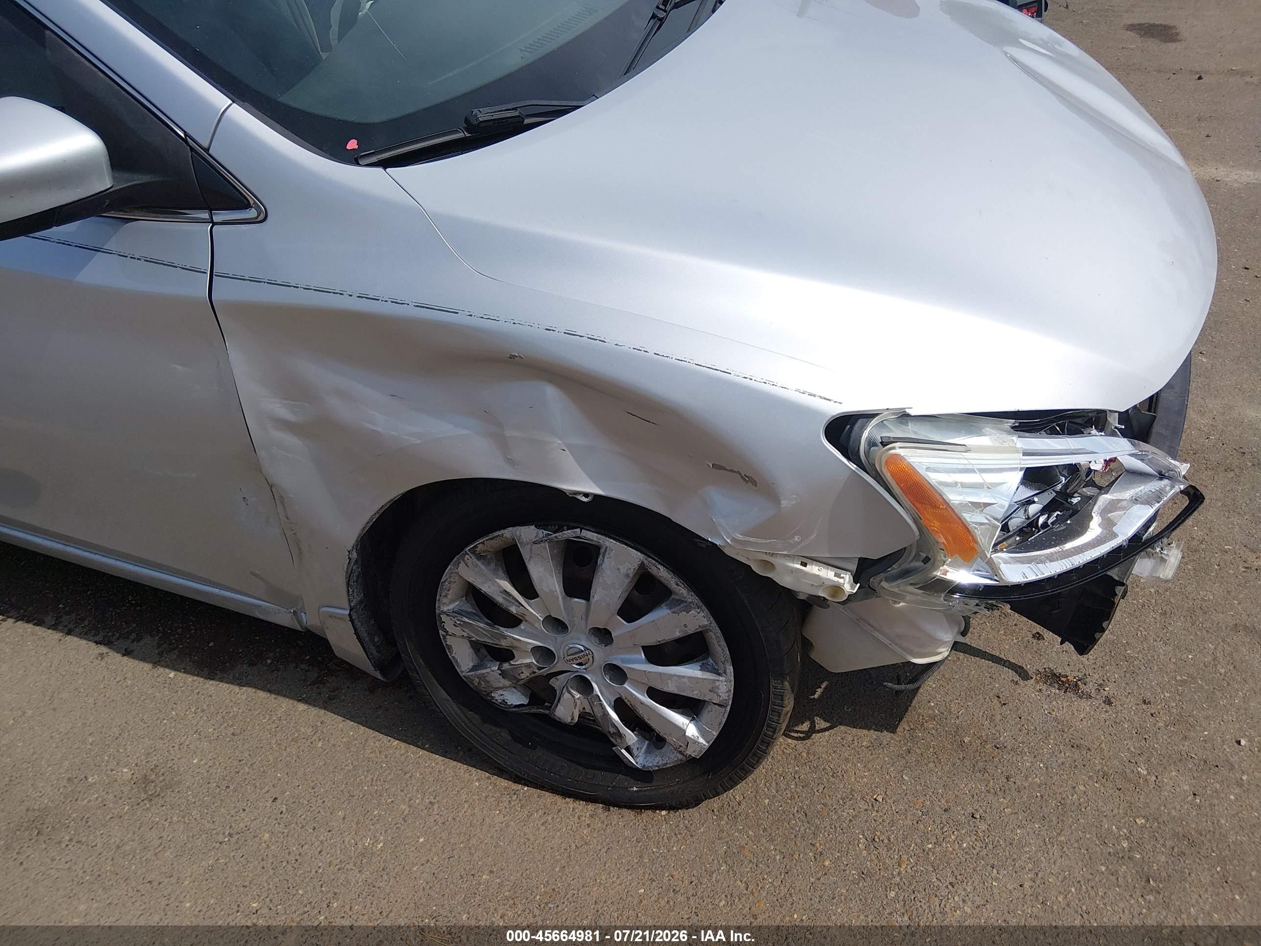 2015 Nissan Sentra Sv Серебряный vin: 3N1AB7AP7FL677869
