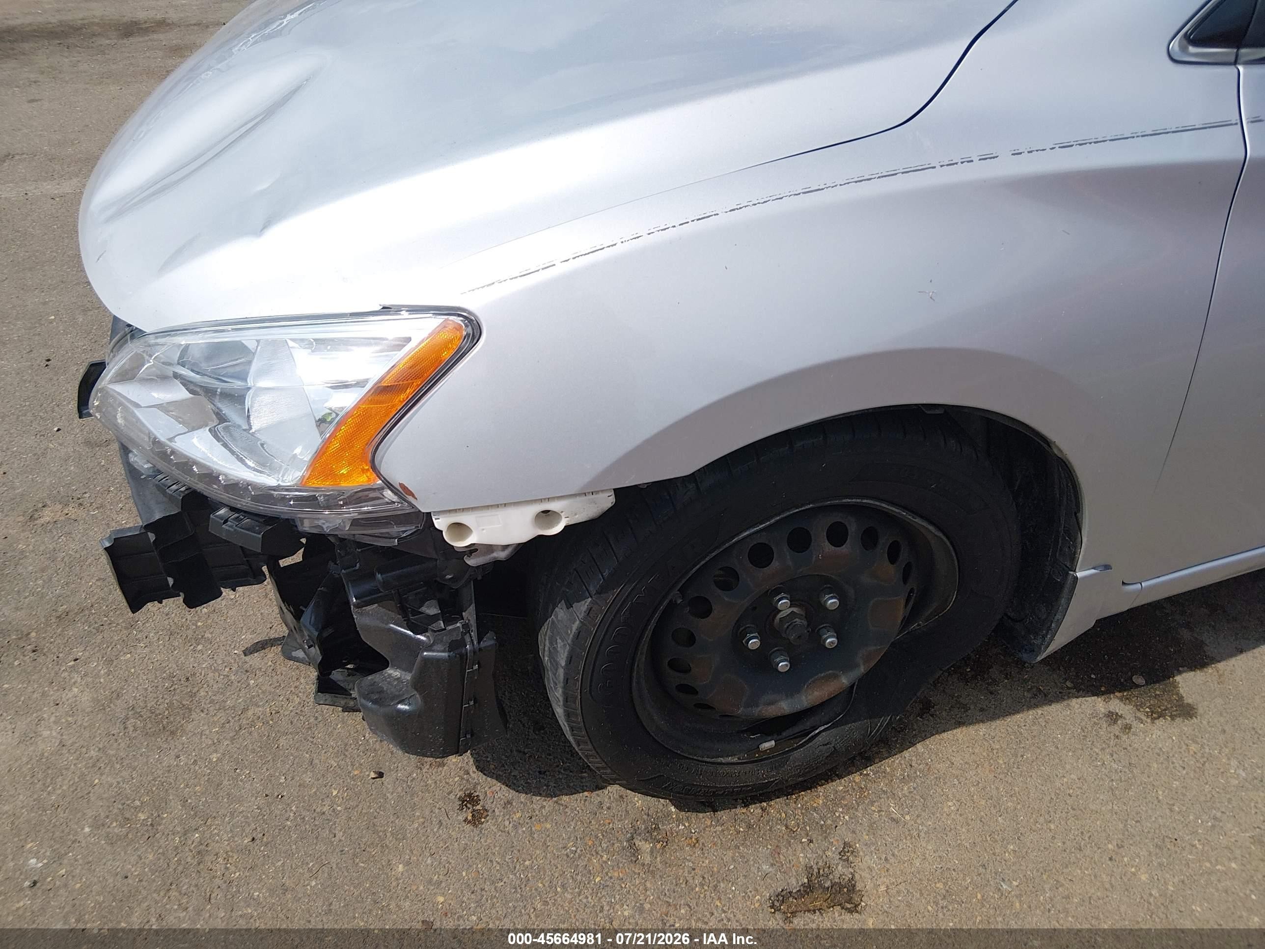 2015 Nissan Sentra Sv Серебряный vin: 3N1AB7AP7FL677869