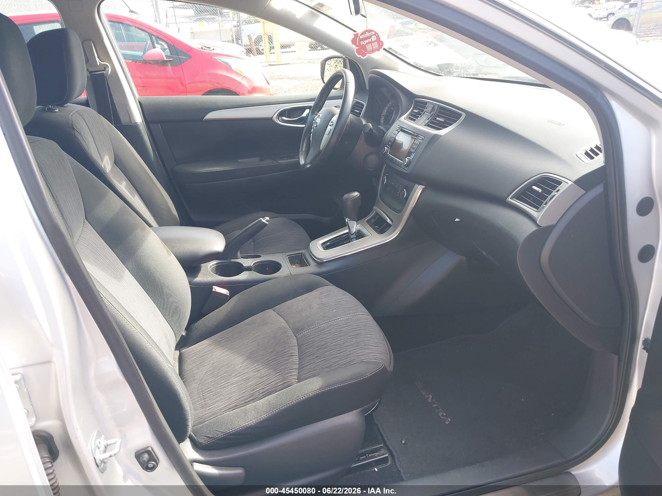 2015 Nissan Sentra Sv Silver vin: 3N1AB7AP7FL685213