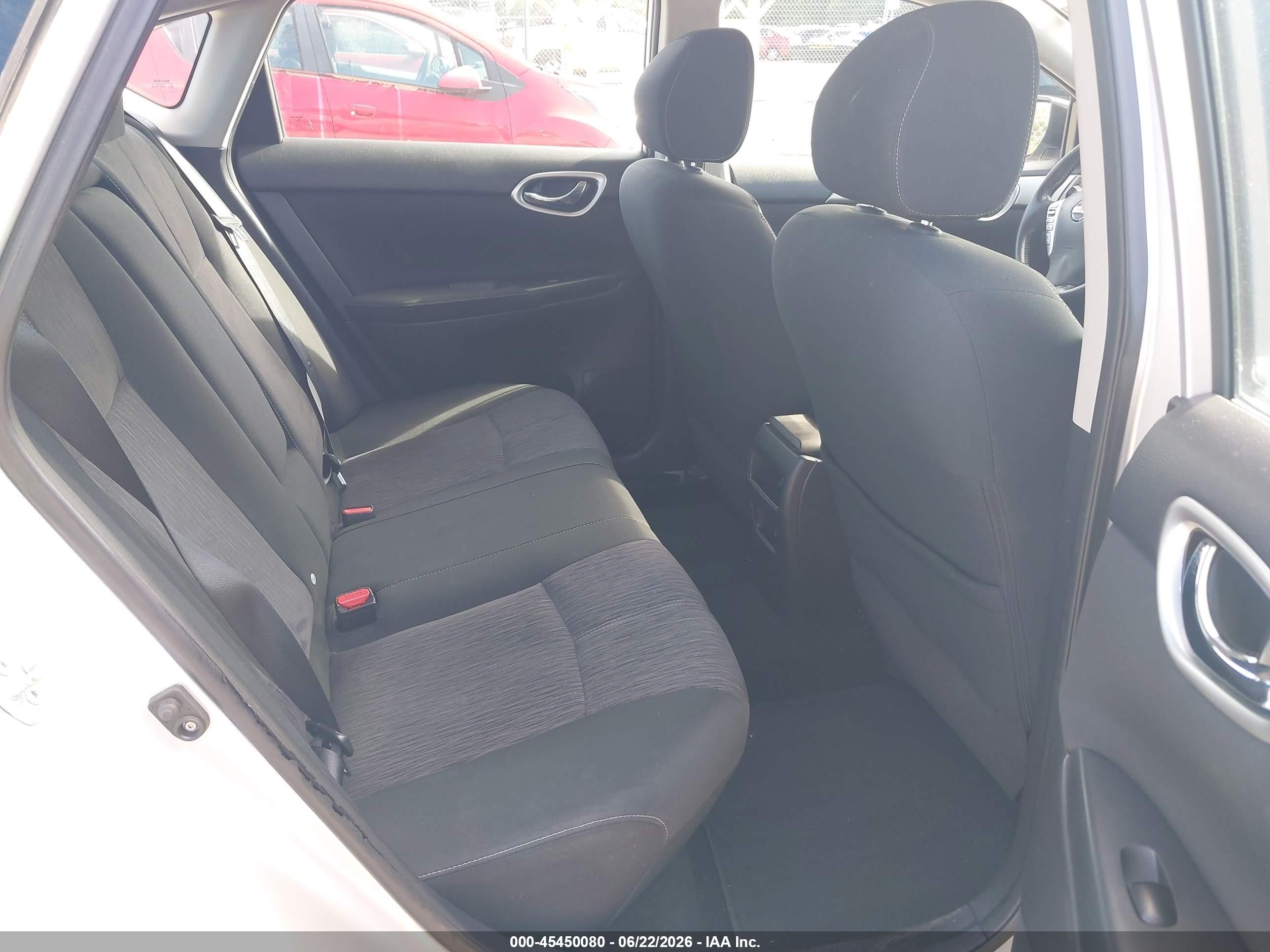 2015 Nissan Sentra Sv Silver vin: 3N1AB7AP7FL685213