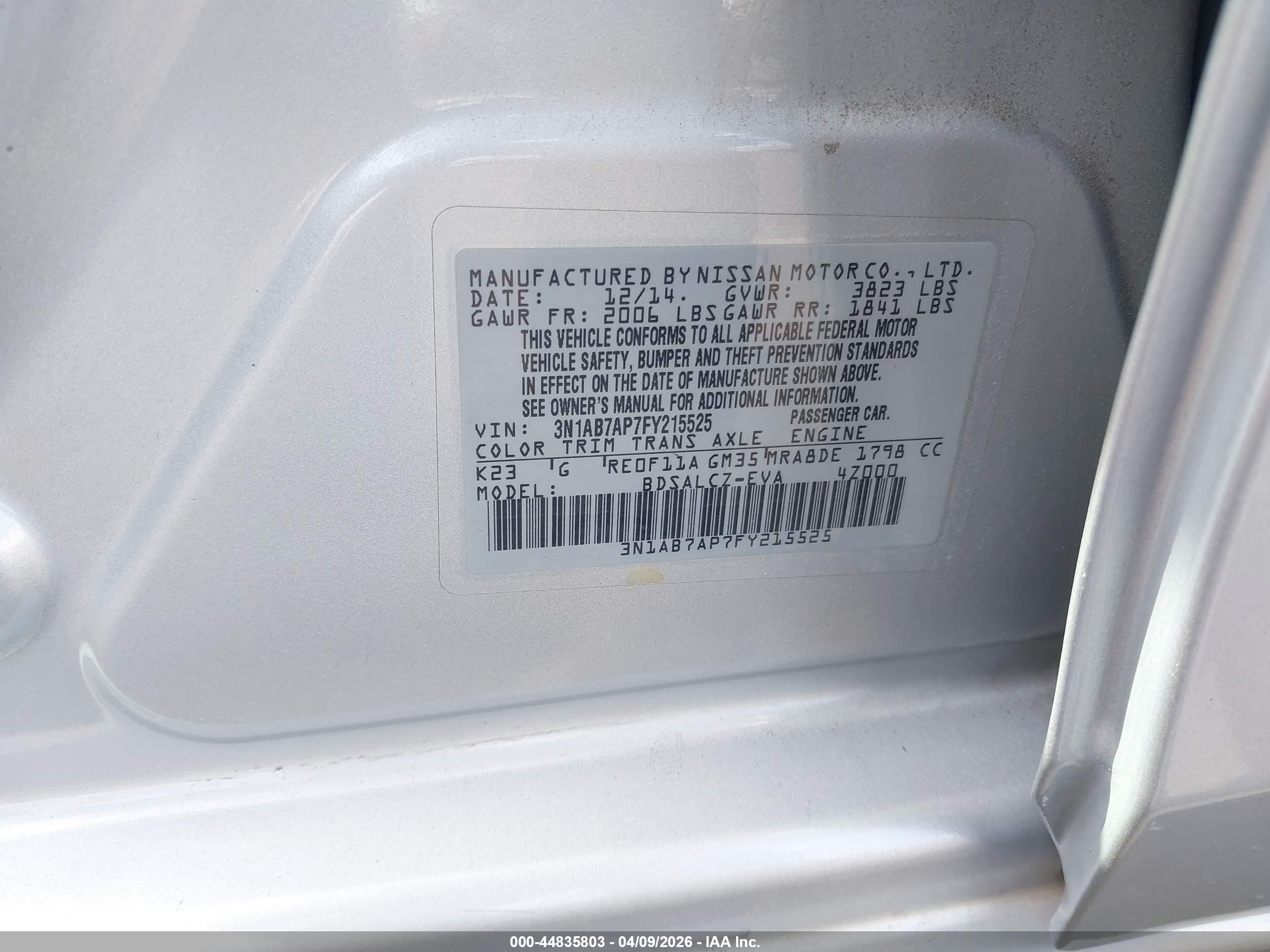 2015 Nissan Sentra S Серебряный vin: 3N1AB7AP7FY215525