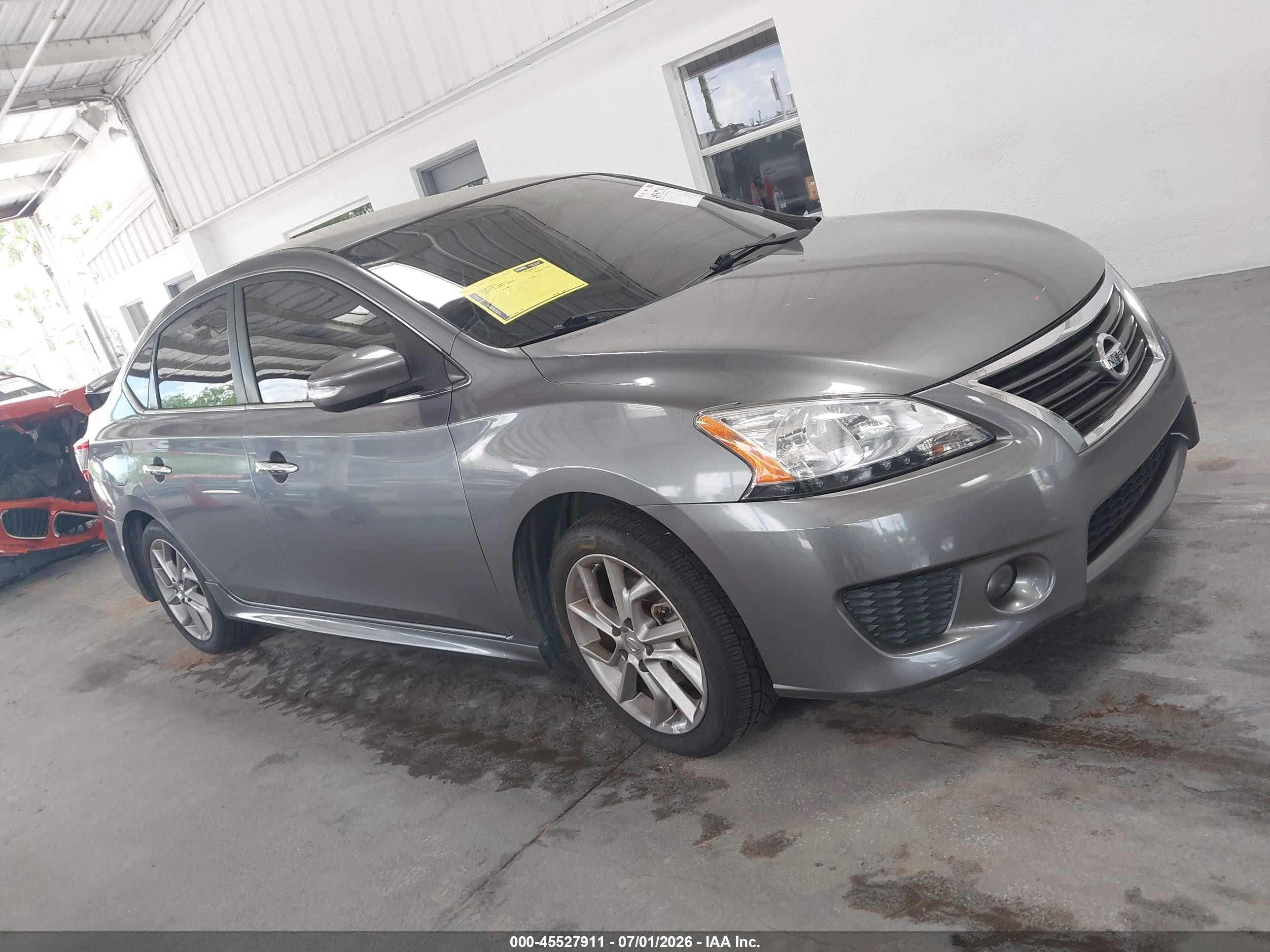 2015 Nissan Sentra Sr Gray vin: 3N1AB7AP7FY225469