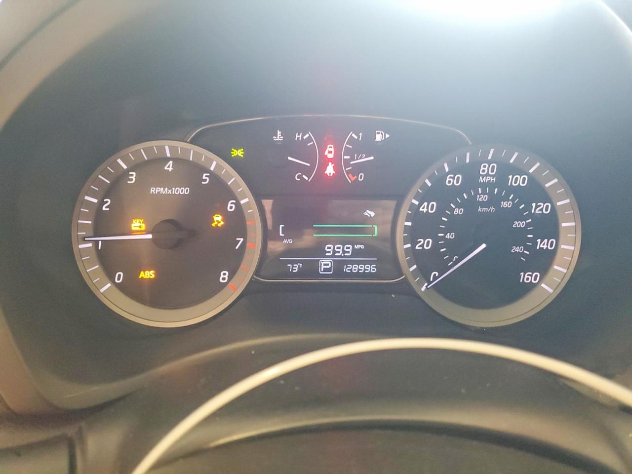 2015 Nissan Sentra Sv Silver vin: 3N1AB7AP7FY226394