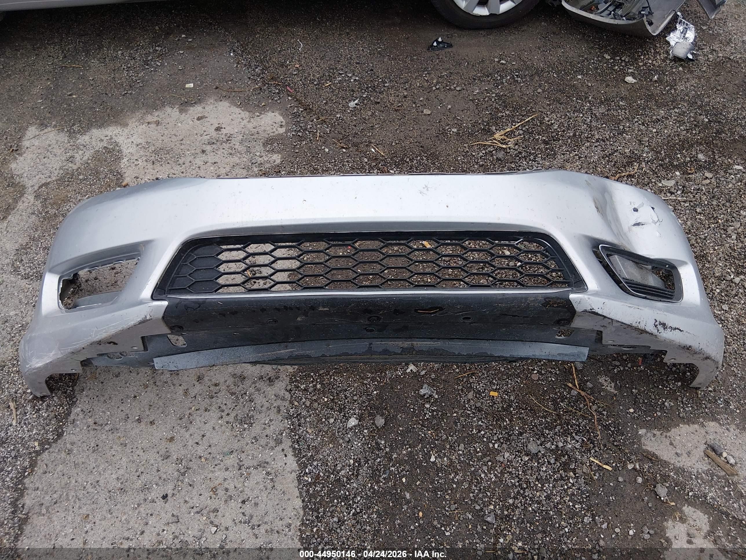 2015 Nissan Sentra Sv Серебряный vin: 3N1AB7AP7FY228226