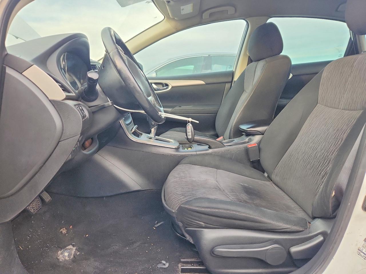 2015 Nissan Sentra Sv Белый vin: 3N1AB7AP7FY243387
