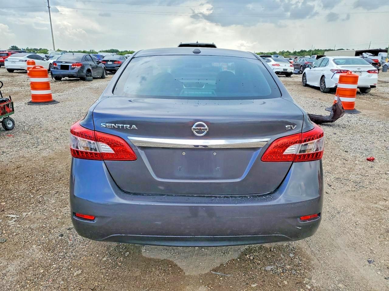 2015 Nissan Sentra Sv Серый vin: 3N1AB7AP7FY255992