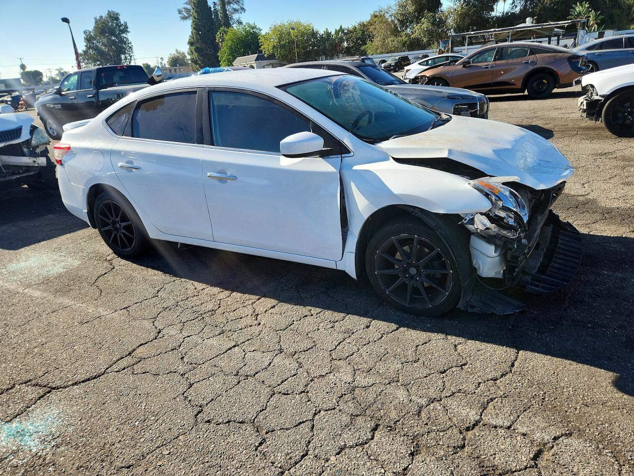 2015 Nissan Sentra S White vin: 3N1AB7AP7FY263493