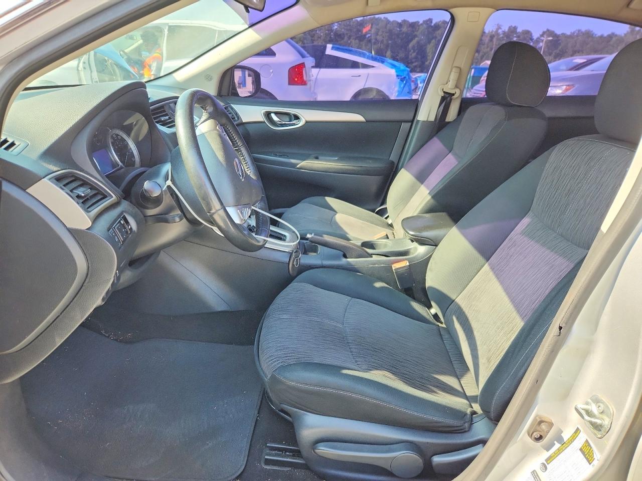 2015 Nissan Sentra Sv Silver vin: 3N1AB7AP7FY264398