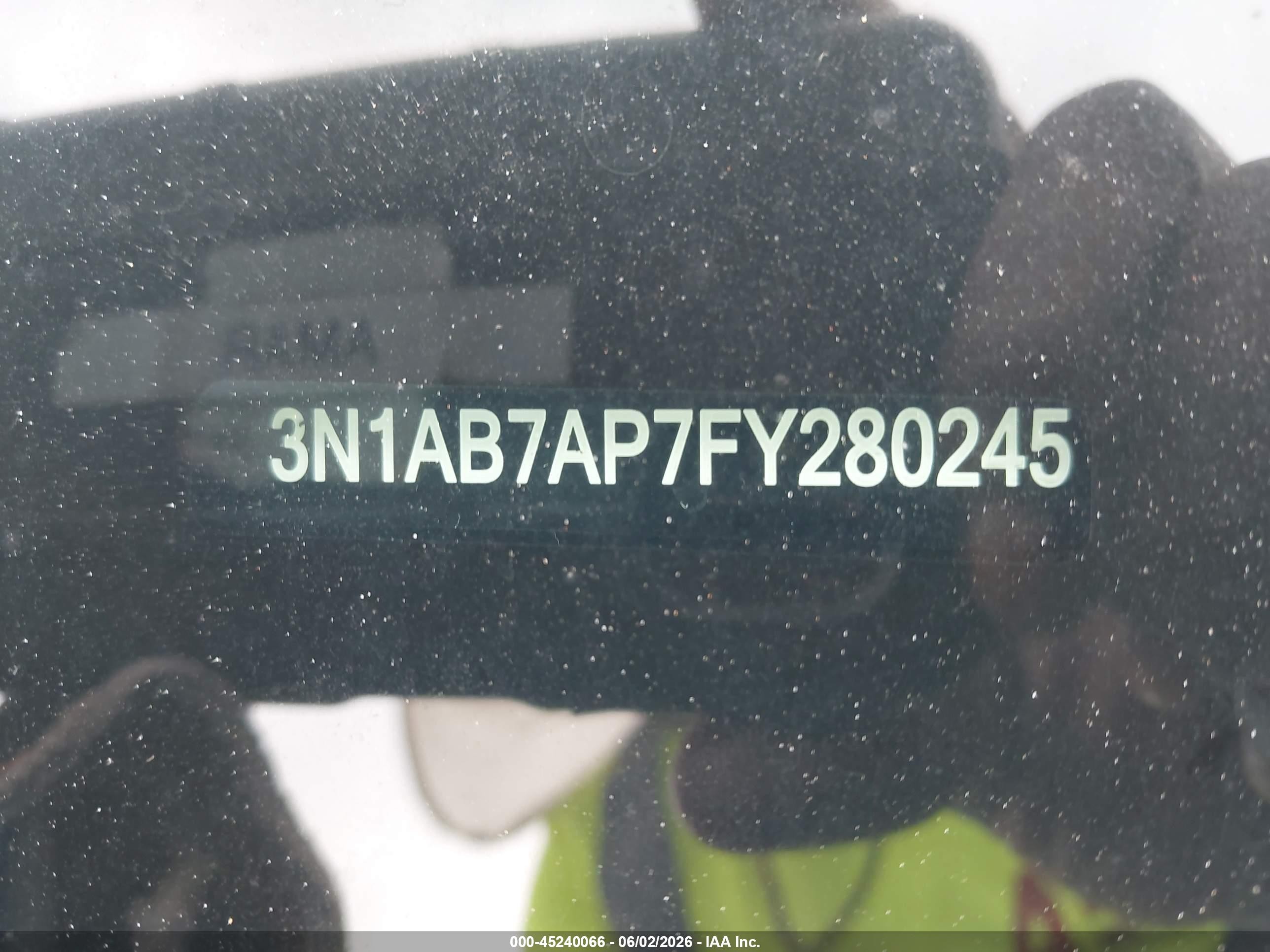 2015 Nissan Sentra Sr Серый vin: 3N1AB7AP7FY280245