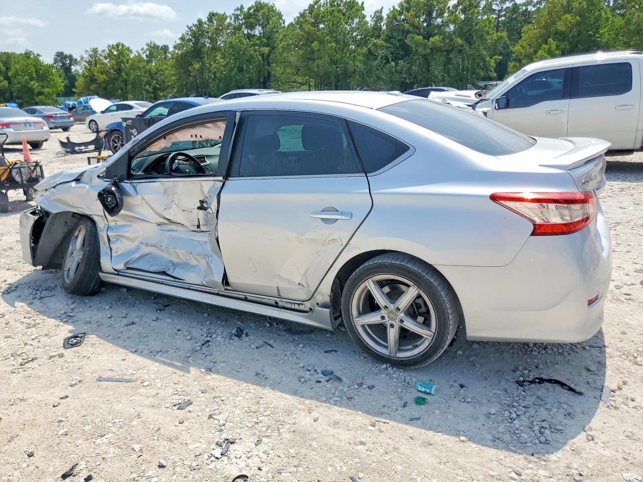 2015 Nissan Sentra Sr Серебряный vin: 3N1AB7AP7FY293478