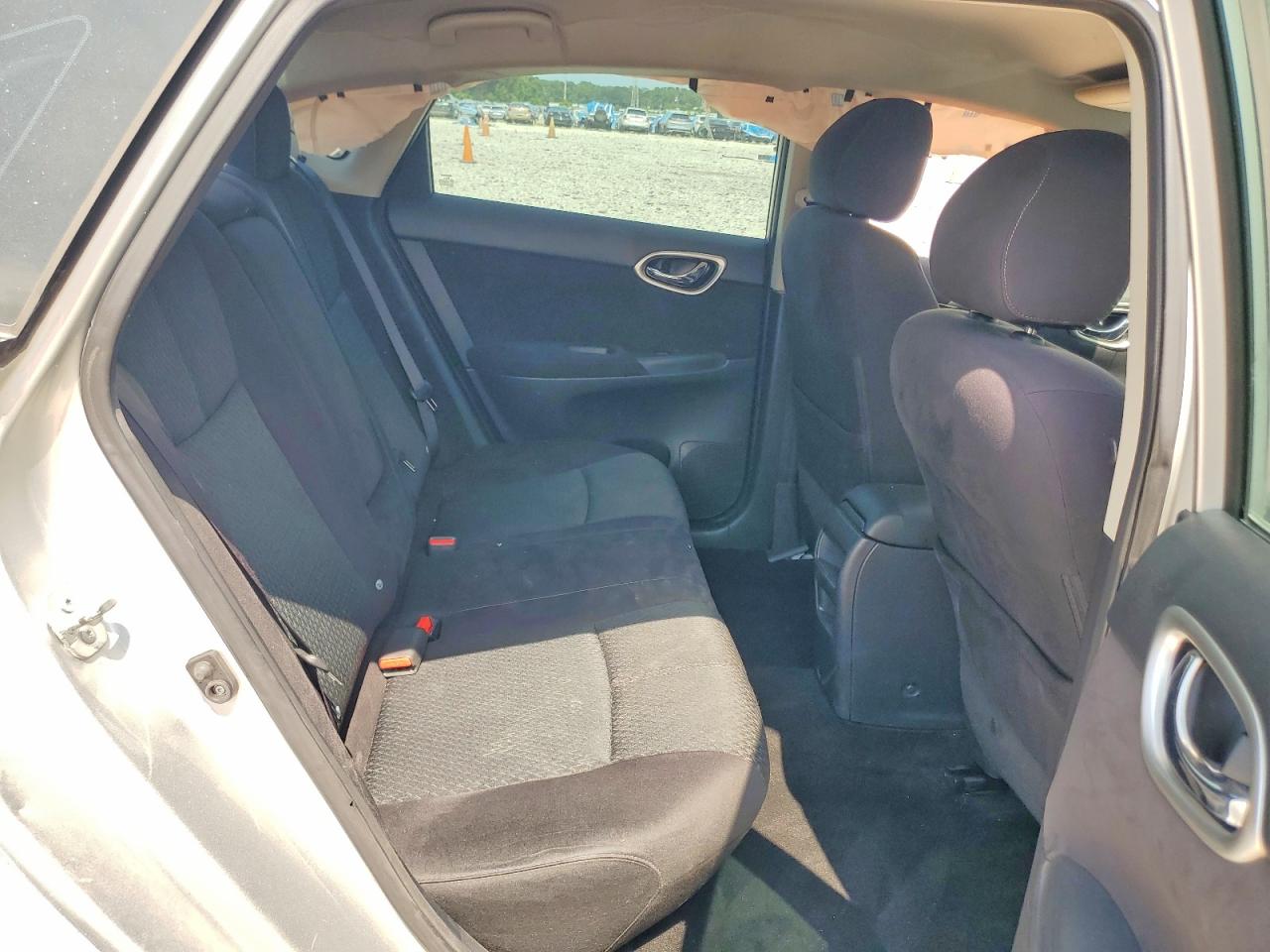 2015 Nissan Sentra Sr Серебряный vin: 3N1AB7AP7FY293478