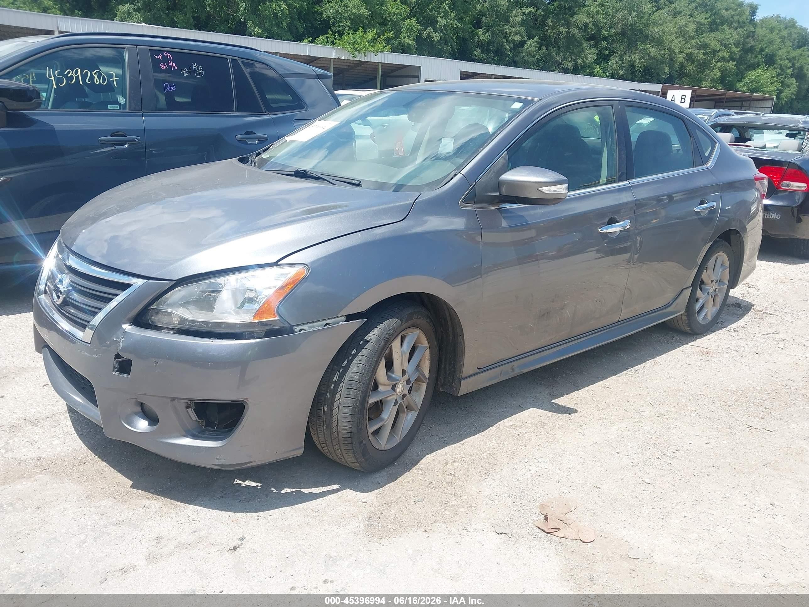 2015 Nissan Sentra Sr Серый vin: 3N1AB7AP7FY328312