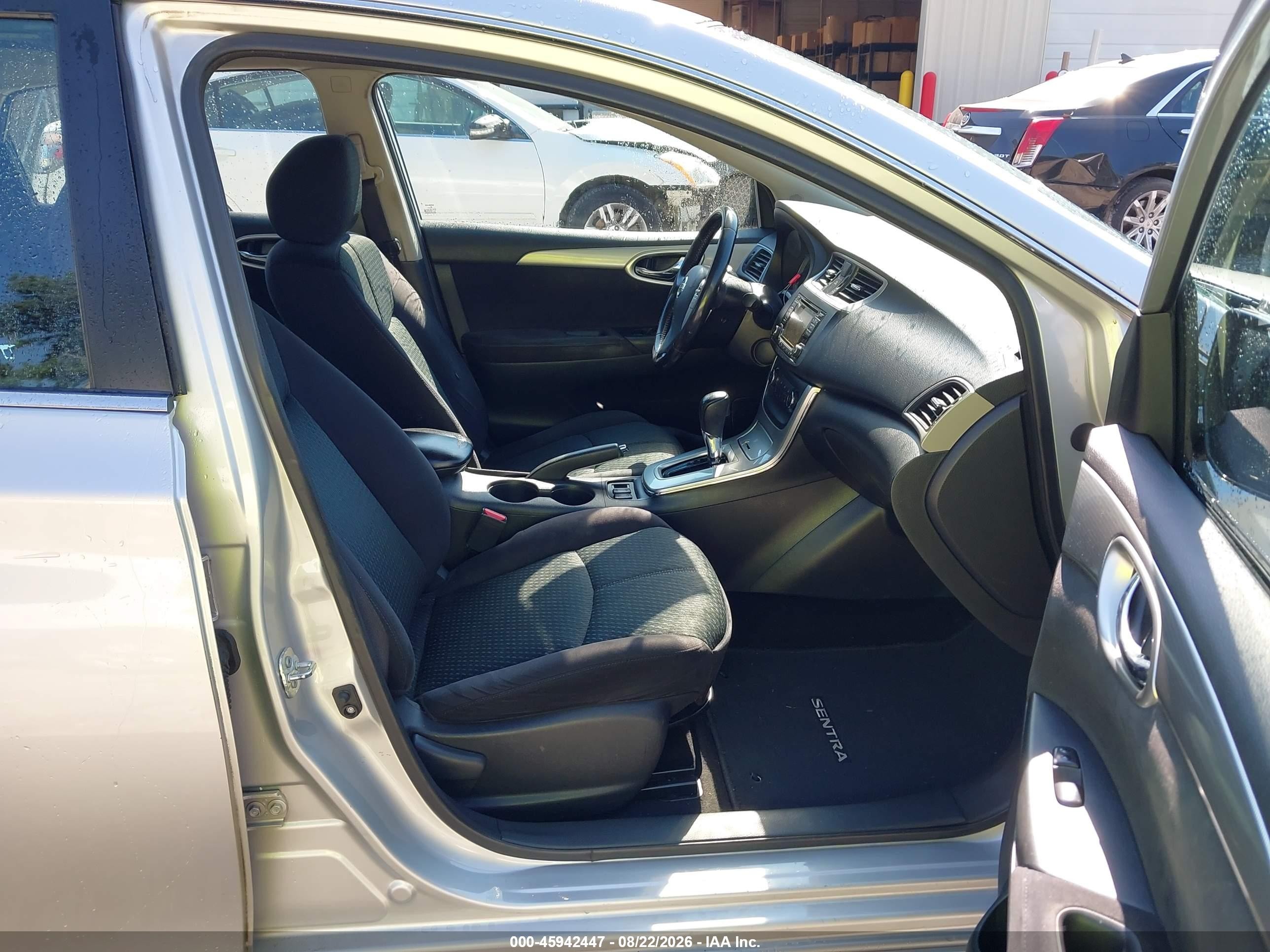 2015 Nissan Sentra Sr Silver vin: 3N1AB7AP7FY338063