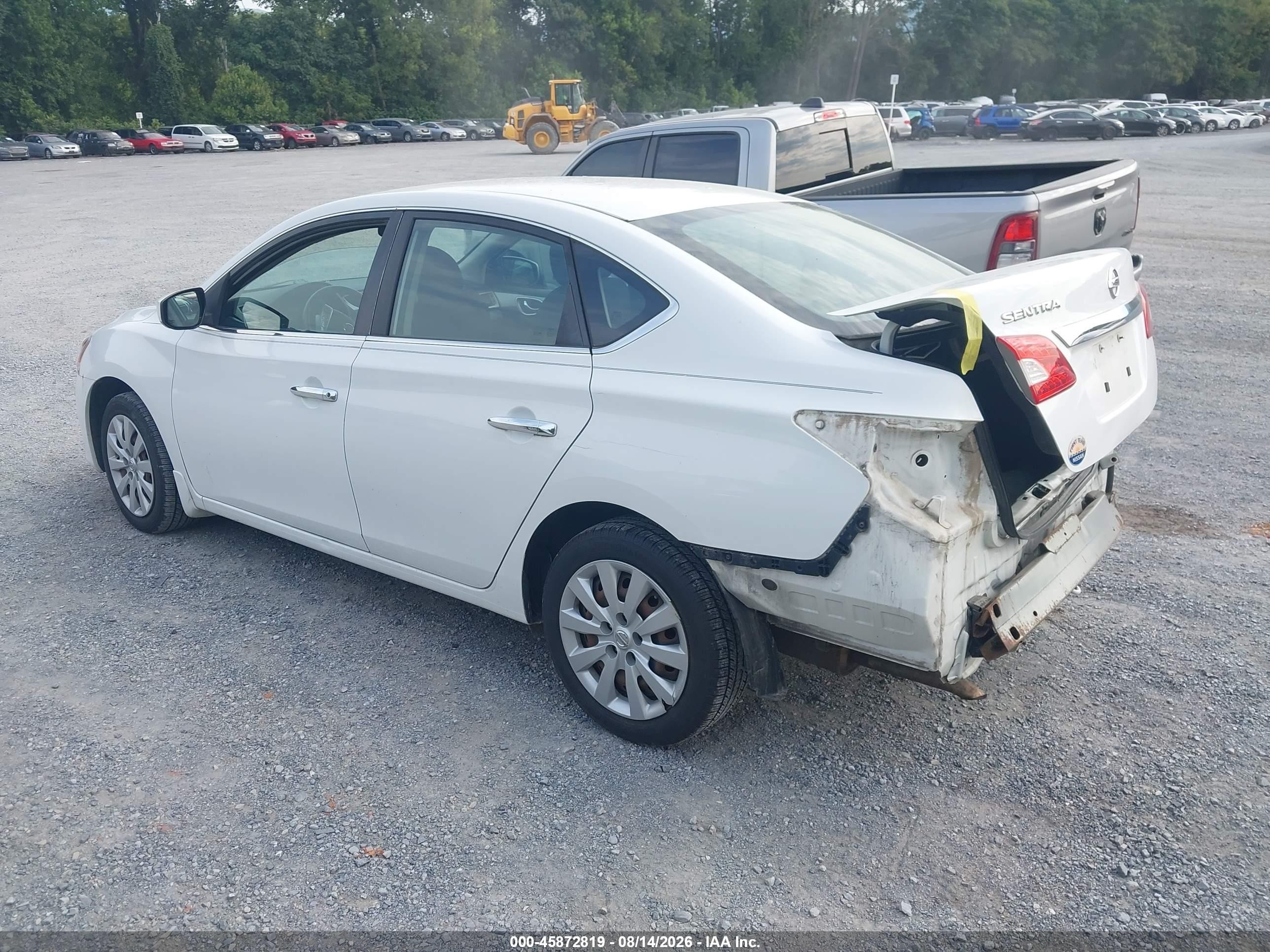 2015 Nissan Sentra S White vin: 3N1AB7AP7FY339343