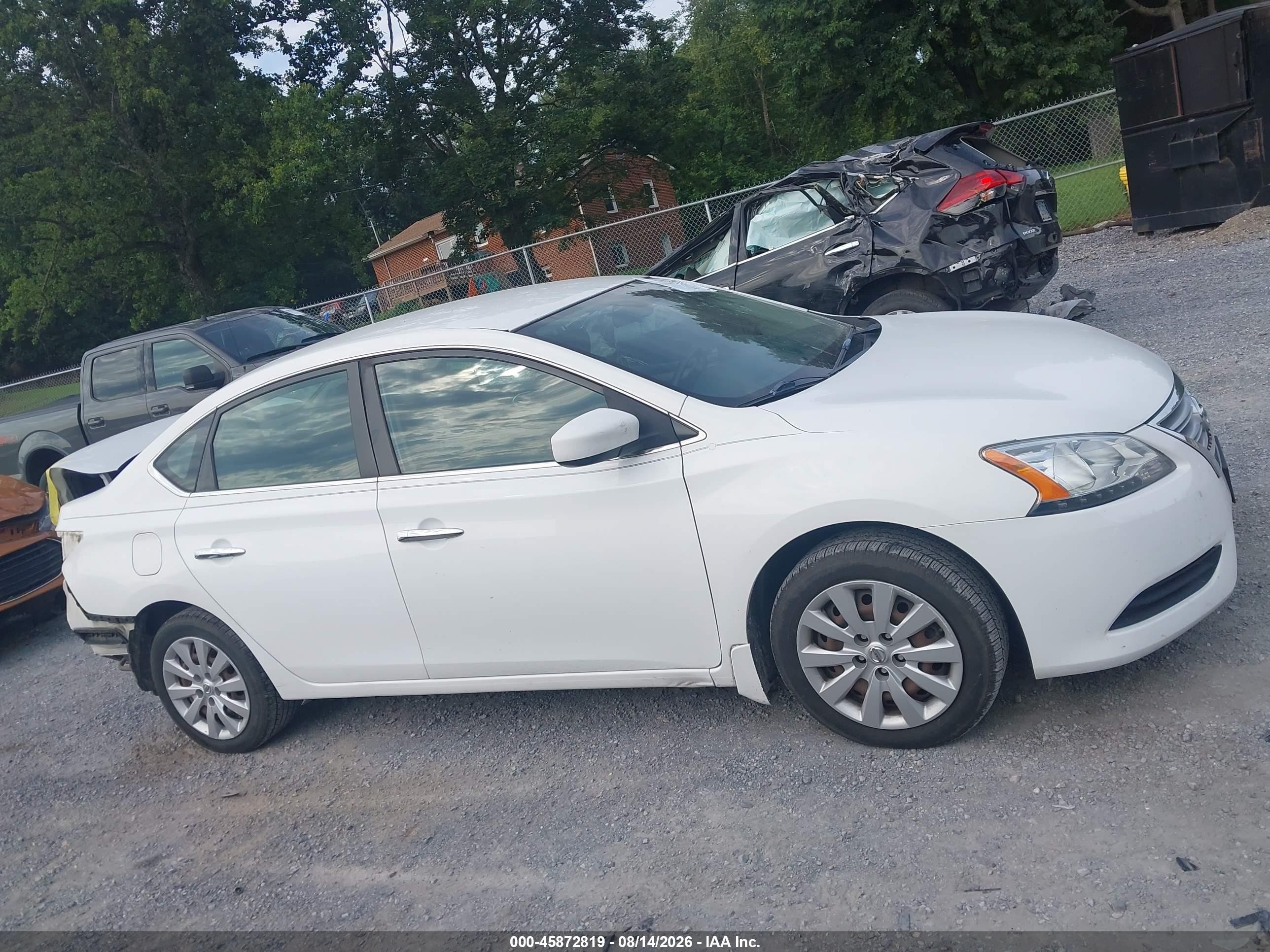 2015 Nissan Sentra S White vin: 3N1AB7AP7FY339343