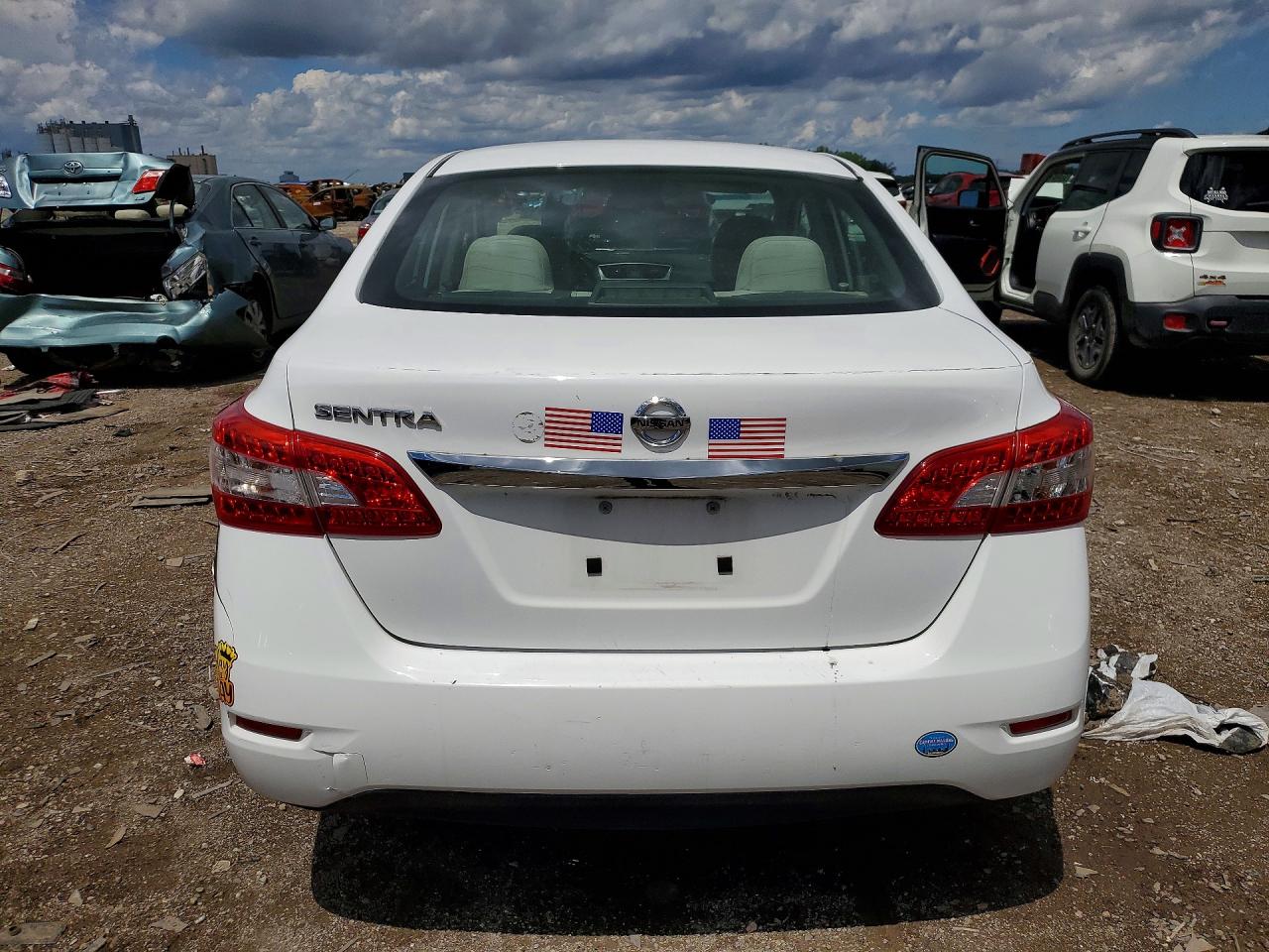2015 Nissan Sentra S White vin: 3N1AB7AP7FY349015